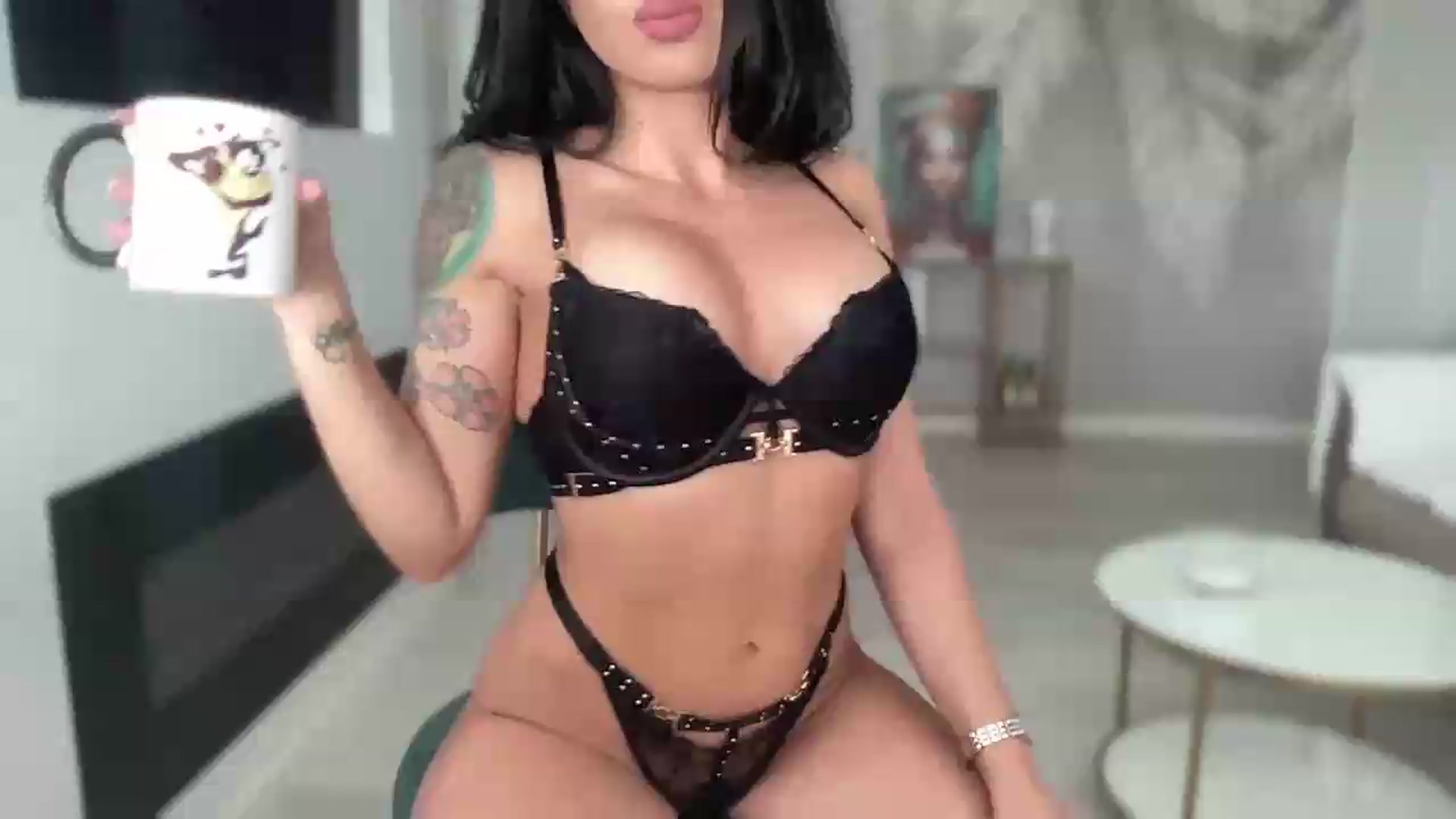Gallery image thumbnail from BELLADIANA's myfreecams stream on, 08/19/2026, 09:10 image 2 of 20