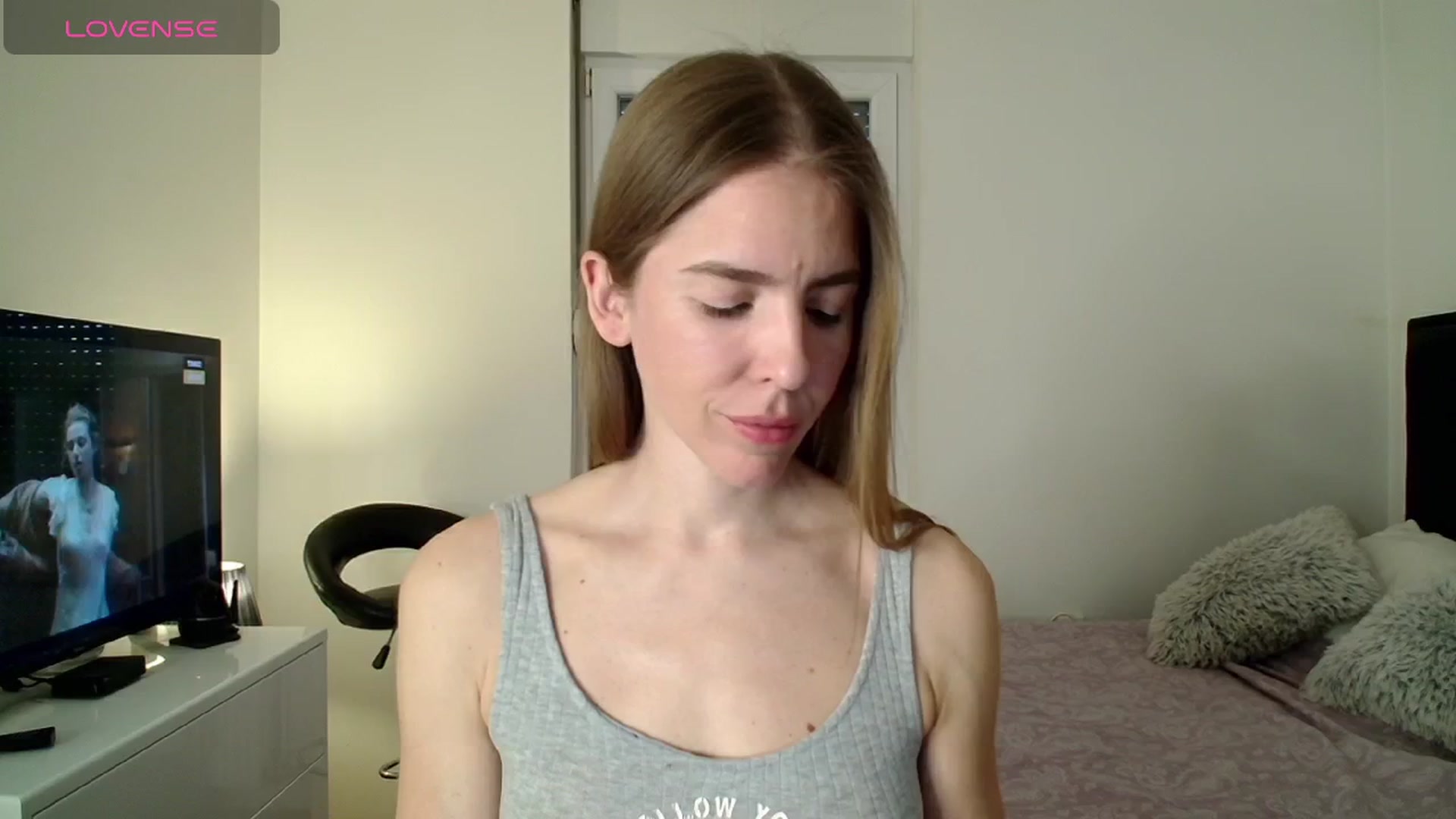 Gallery image thumbnail from BELLA_'s myfreecams stream on, 05/01/2026, 16:41 image 10 of 20
