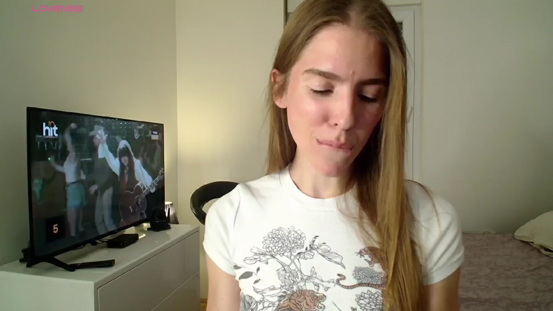 Gallery image thumbnail from BELLA_'s myfreecams stream on, 05/03/2026, 16:35 image 1 of 20