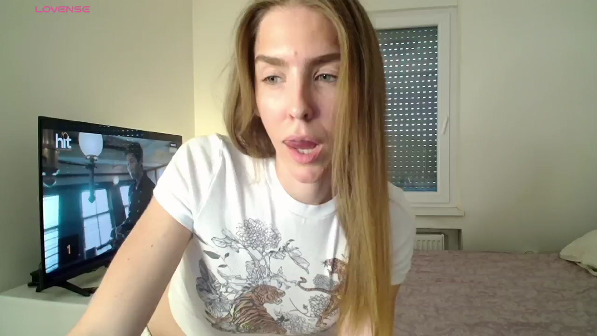Gallery image thumbnail from BELLA_'s myfreecams stream on, 05/03/2026, 16:35 image 19 of 20