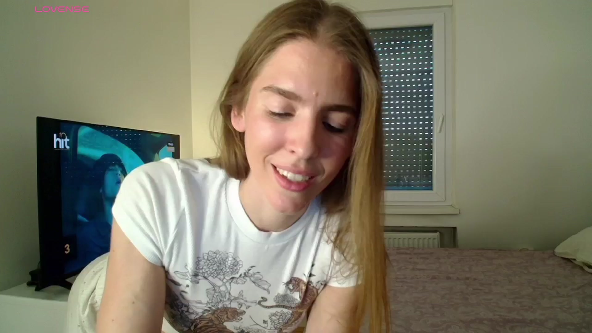 Gallery image thumbnail from BELLA_'s myfreecams stream on, 05/03/2026, 16:35 image 11 of 20
