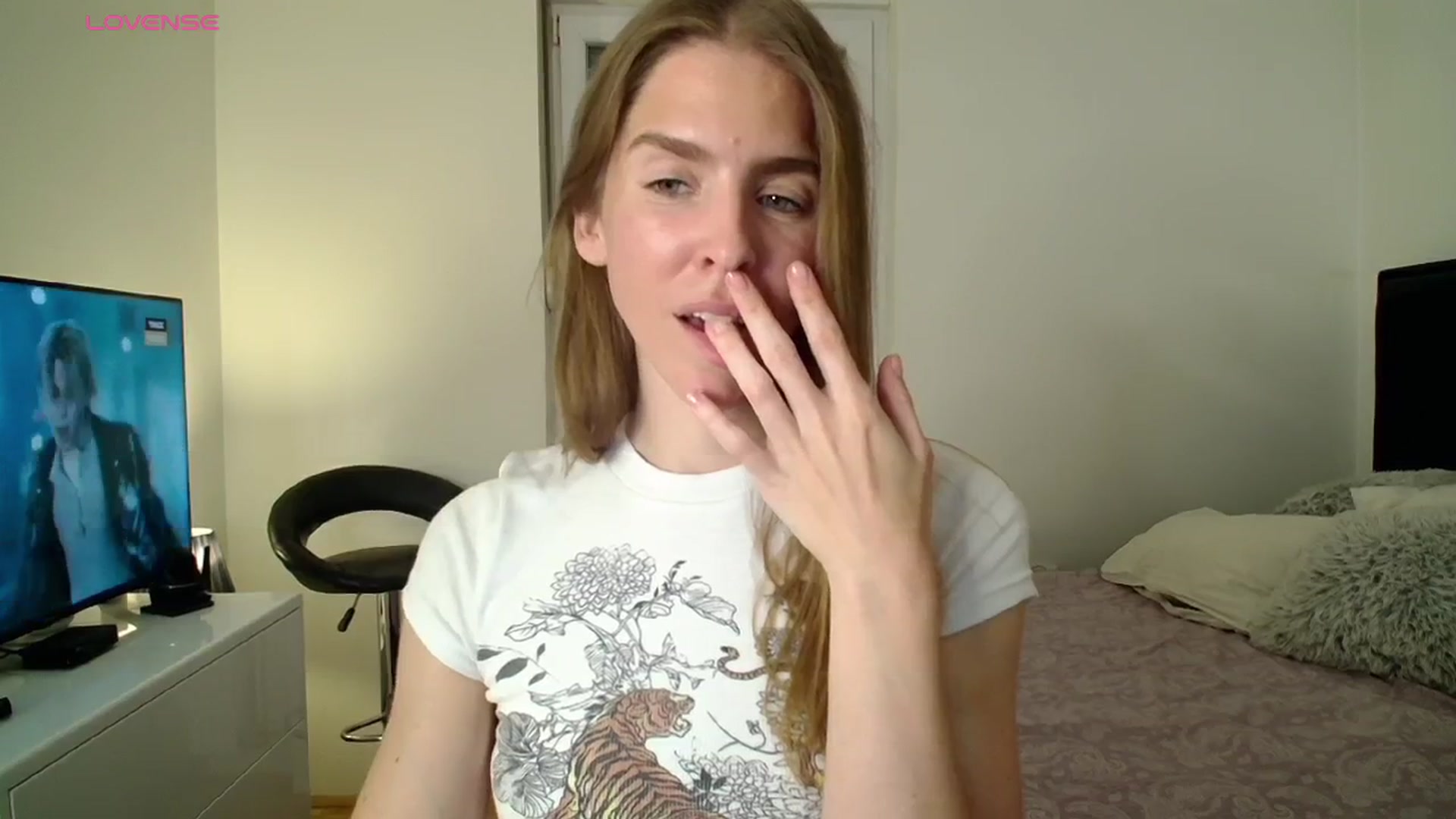 Gallery image thumbnail from BELLA_'s myfreecams stream on, 05/03/2026, 19:45 image 6 of 20