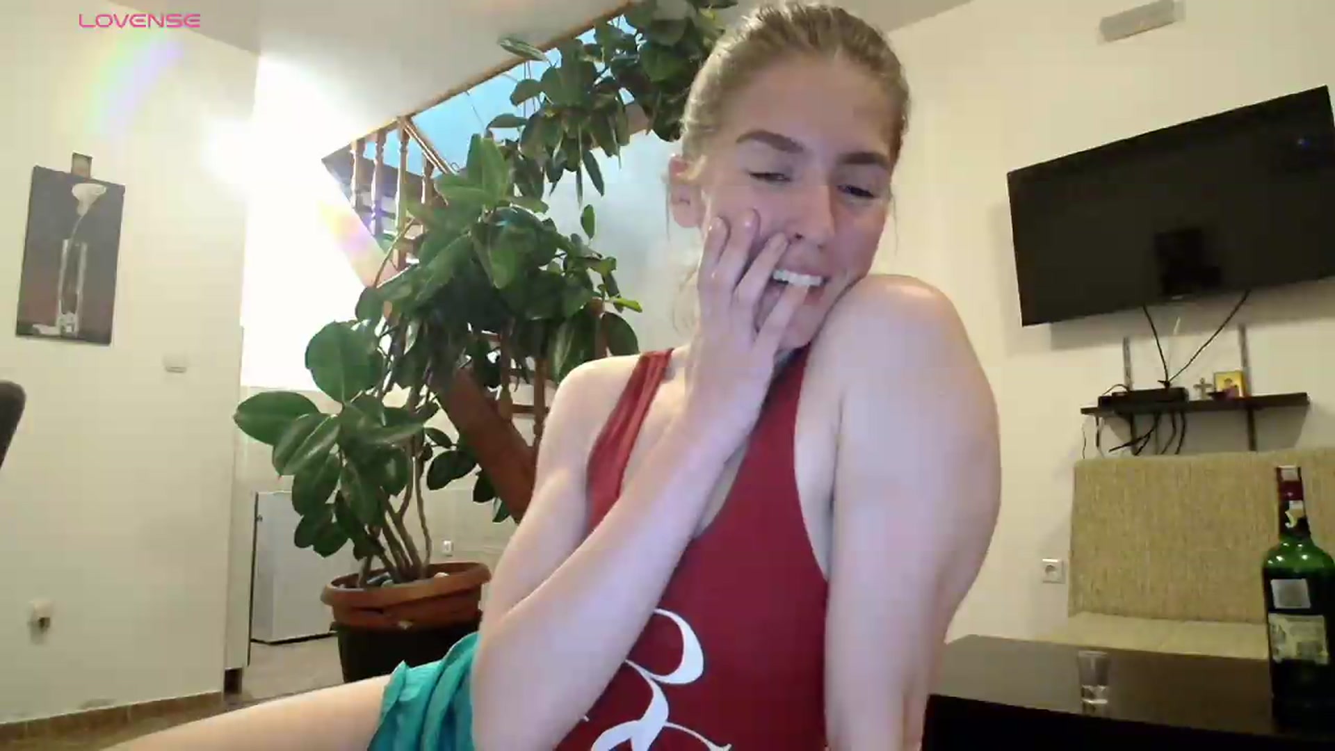 Gallery image thumbnail from BELLA_'s myfreecams stream on, 05/08/2026, 18:33 image 15 of 20