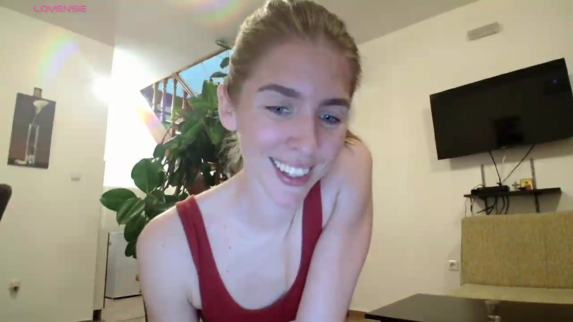 Gallery image thumbnail from BELLA_'s myfreecams stream on, 05/08/2026, 18:33 image 19 of 20