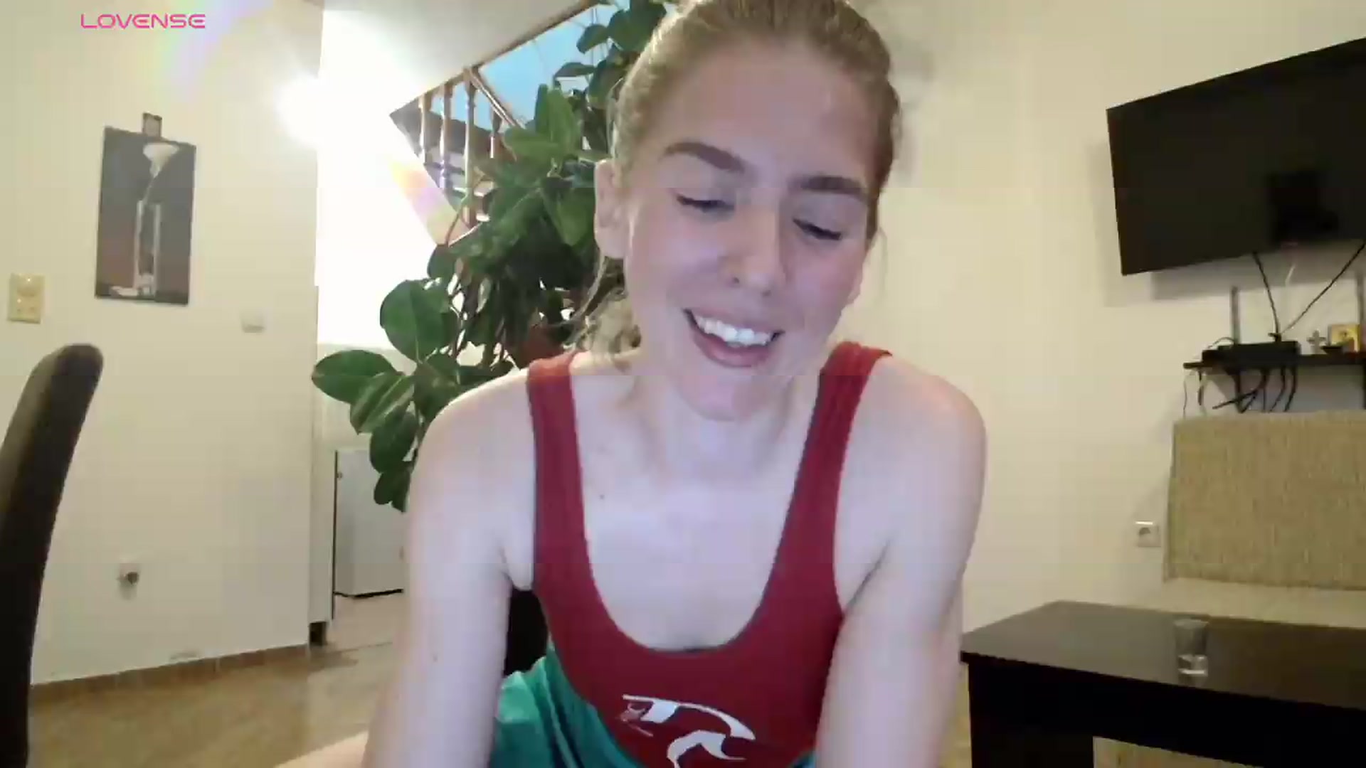 Gallery image thumbnail from BELLA_'s myfreecams stream on, 05/08/2026, 18:33 image 1 of 20