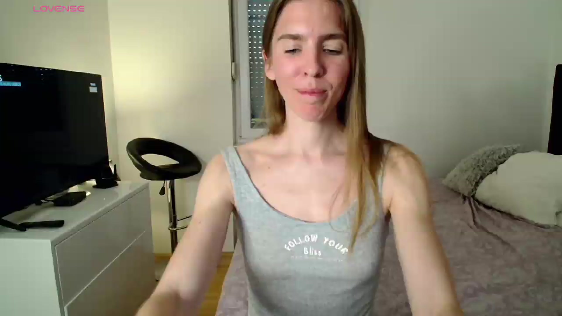 Gallery image thumbnail from BELLA_'s myfreecams stream on, 05/14/2026, 18:19 image 9 of 20