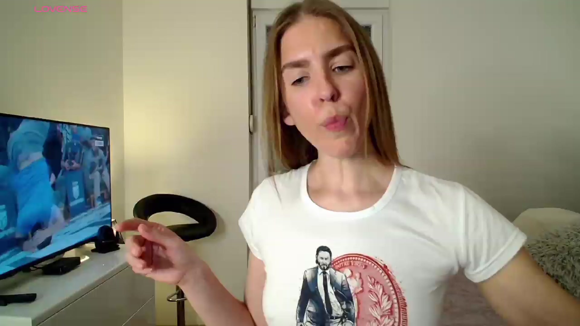 Gallery image thumbnail from BELLA_'s myfreecams stream on, 05/17/2026, 18:23 image 9 of 20