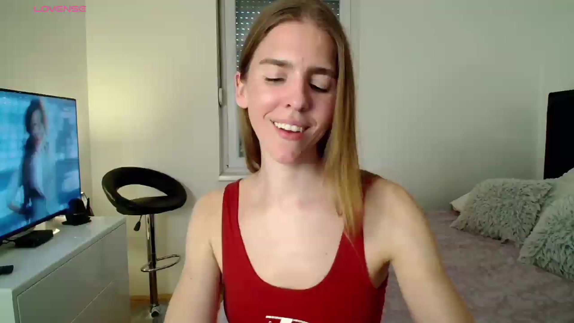 Gallery image thumbnail from BELLA_'s myfreecams stream on, 05/18/2026, 17:33 image 16 of 20