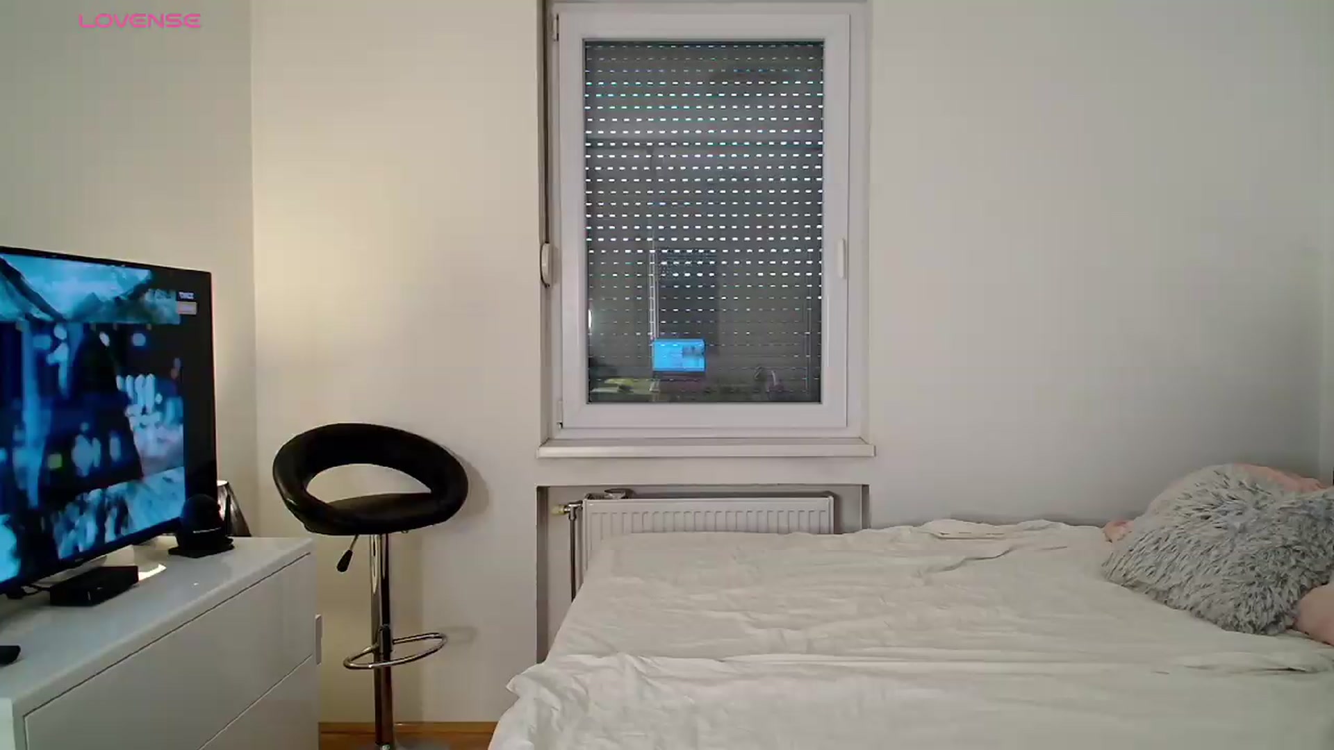 Gallery image thumbnail from BELLA_'s myfreecams stream on, 05/26/2026, 18:30 image 1 of 20