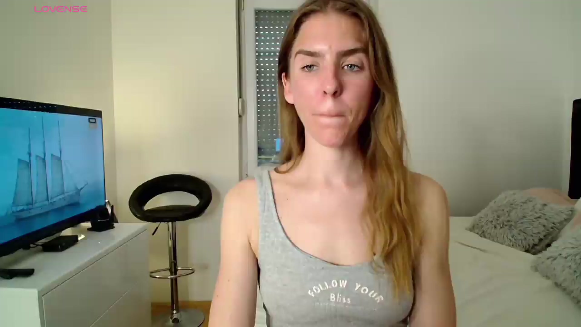 Gallery image thumbnail from BELLA_'s myfreecams stream on, 05/27/2026, 16:54 image 7 of 20