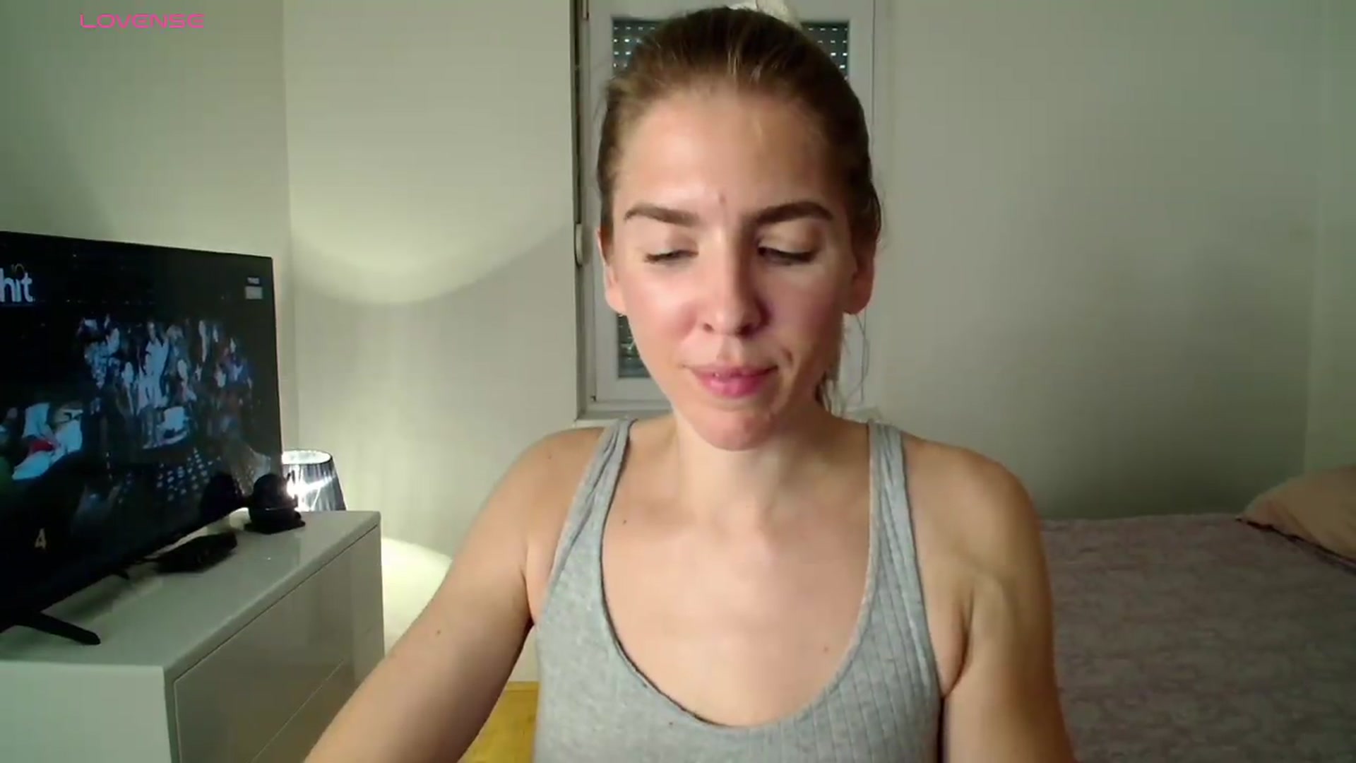 Gallery image thumbnail from BELLA_'s myfreecams stream on, 08/06/2026, 16:52 image 8 of 20
