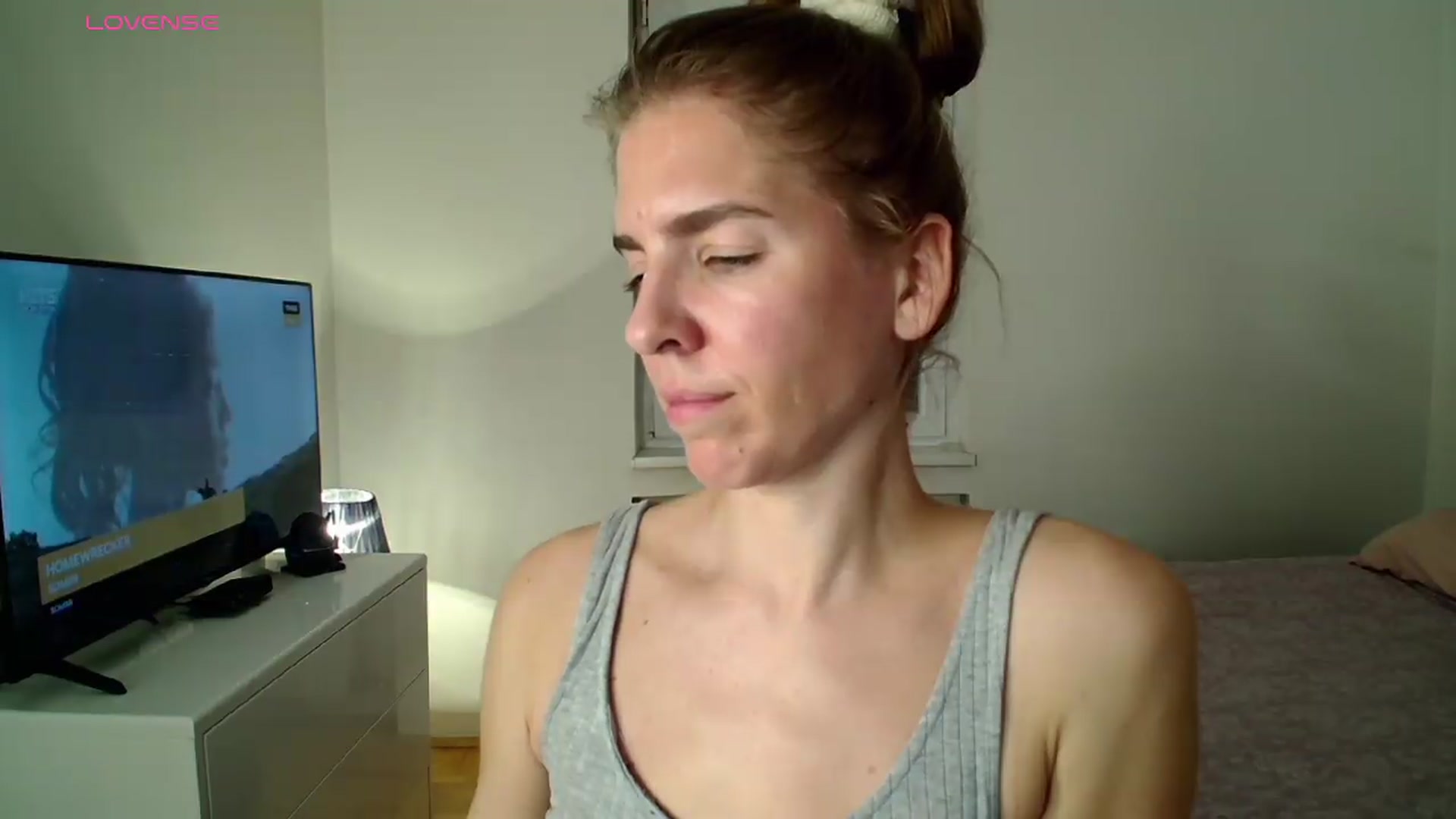 Gallery image thumbnail from BELLA_'s myfreecams stream on, 08/06/2026, 16:52 image 18 of 20
