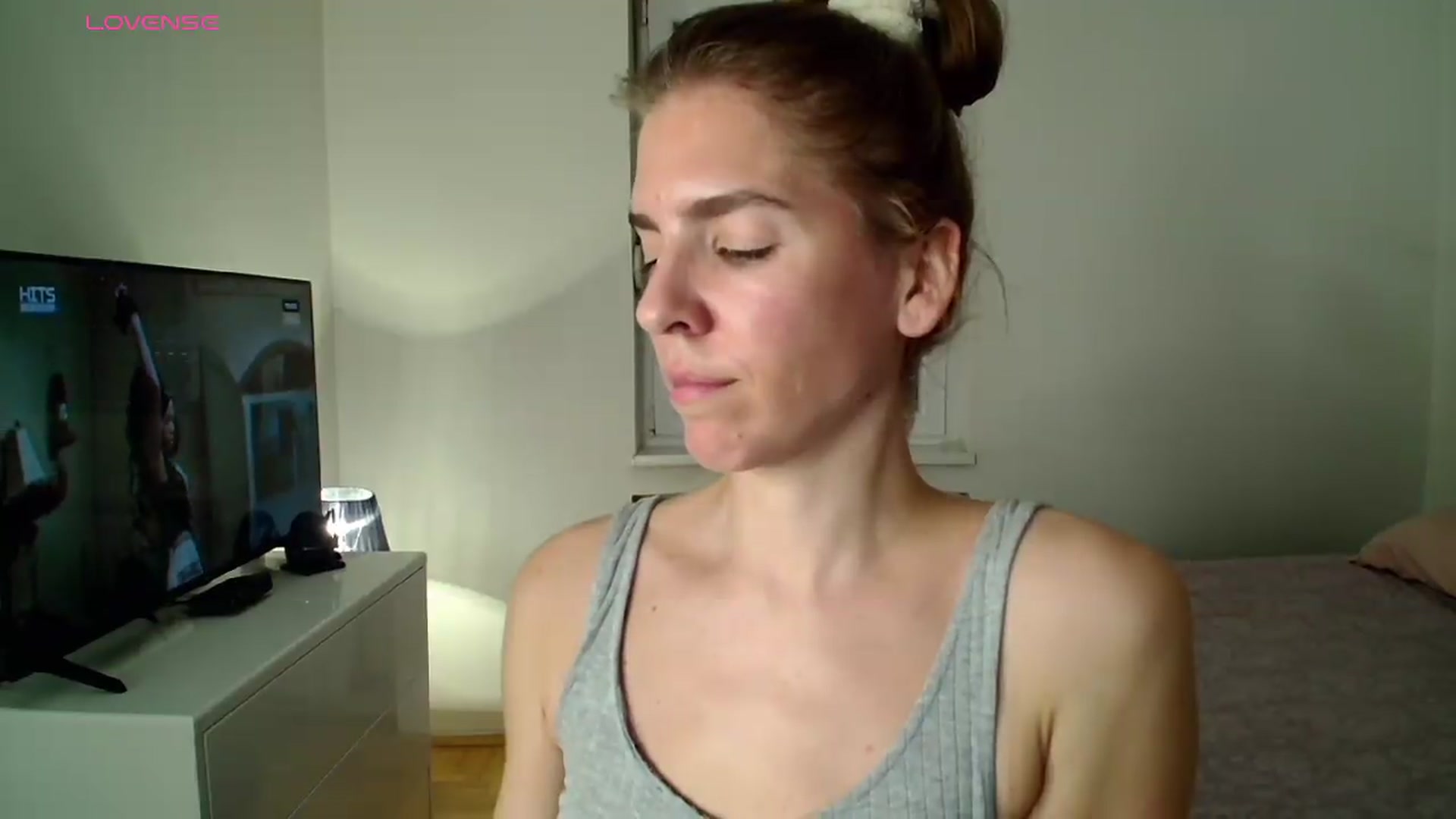 Gallery image thumbnail from BELLA_'s myfreecams stream on, 08/06/2026, 16:52 image 17 of 20