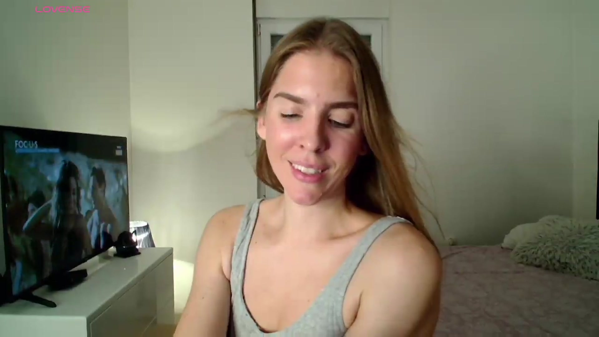 Gallery image thumbnail from BELLA_'s myfreecams stream on, 08/11/2026, 18:13 image 15 of 20