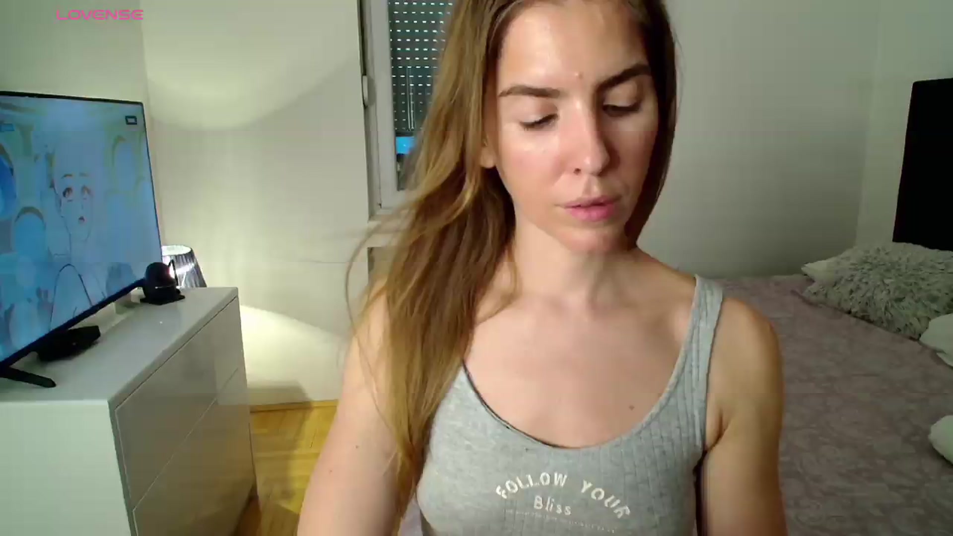 Gallery image thumbnail from BELLA_'s myfreecams stream on, 08/12/2026, 18:02 image 9 of 20