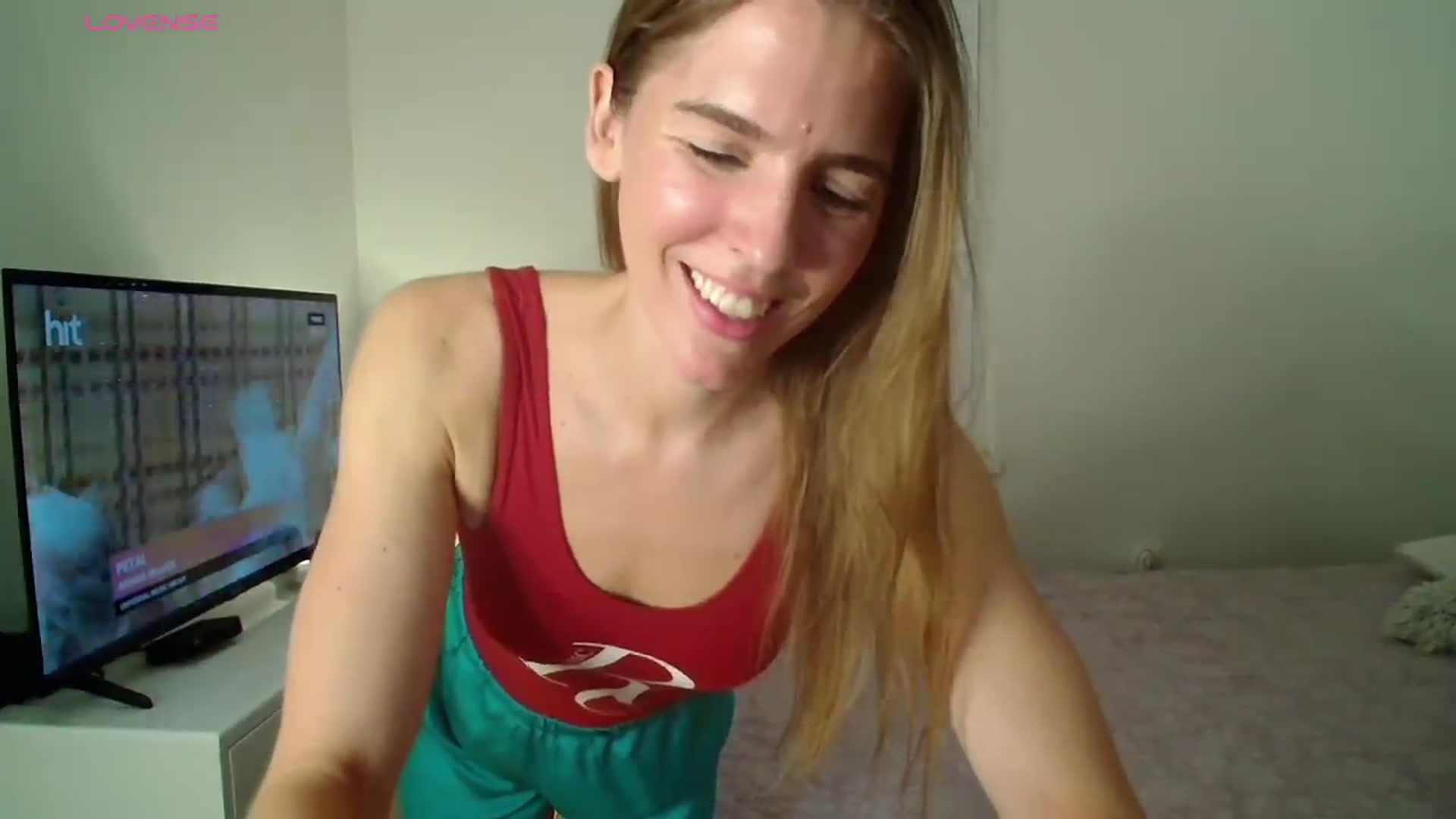 Gallery image thumbnail from BELLA_'s myfreecams stream on, 08/14/2026, 17:28 image 6 of 20