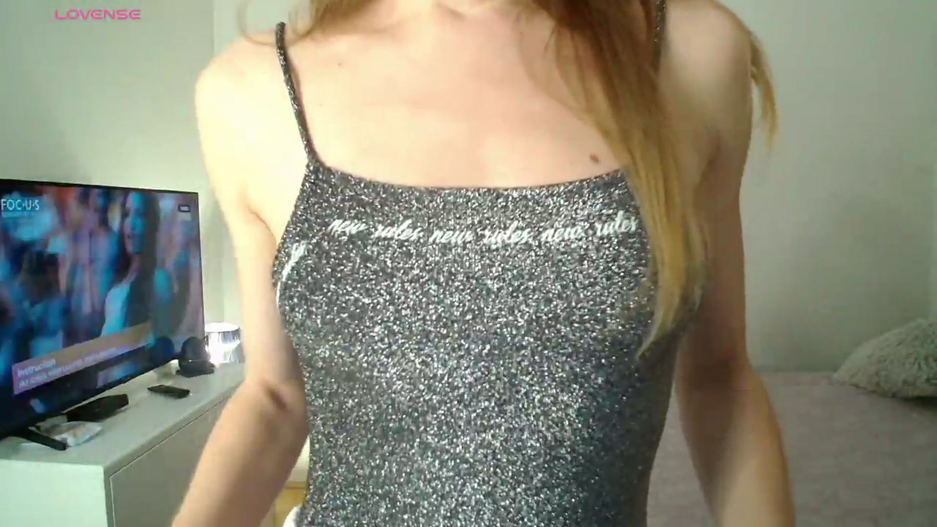 Gallery image thumbnail from BELLA_'s myfreecams stream on, 08/17/2026, 17:29 image 11 of 20