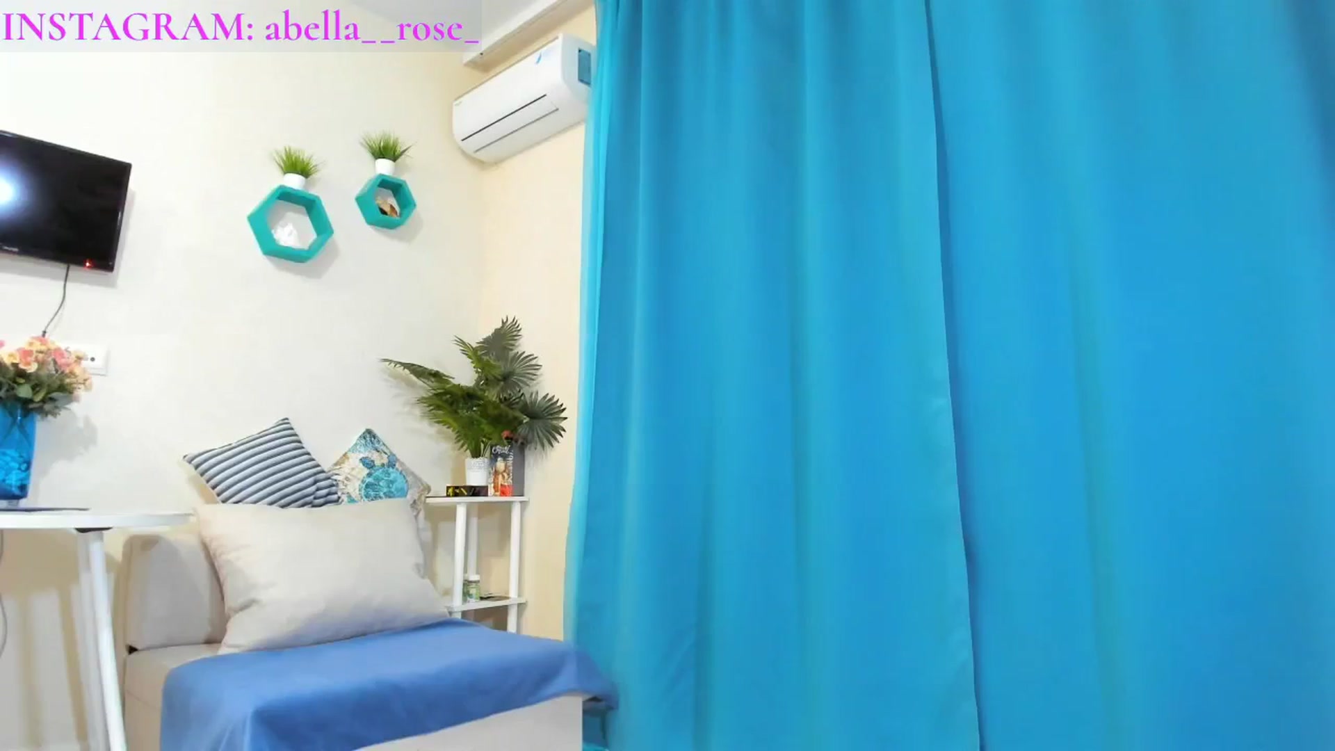 Gallery image thumbnail from BELLA_ROSEMAR's myfreecams stream on, 02/25/2026, 13:21 image 20 of 20