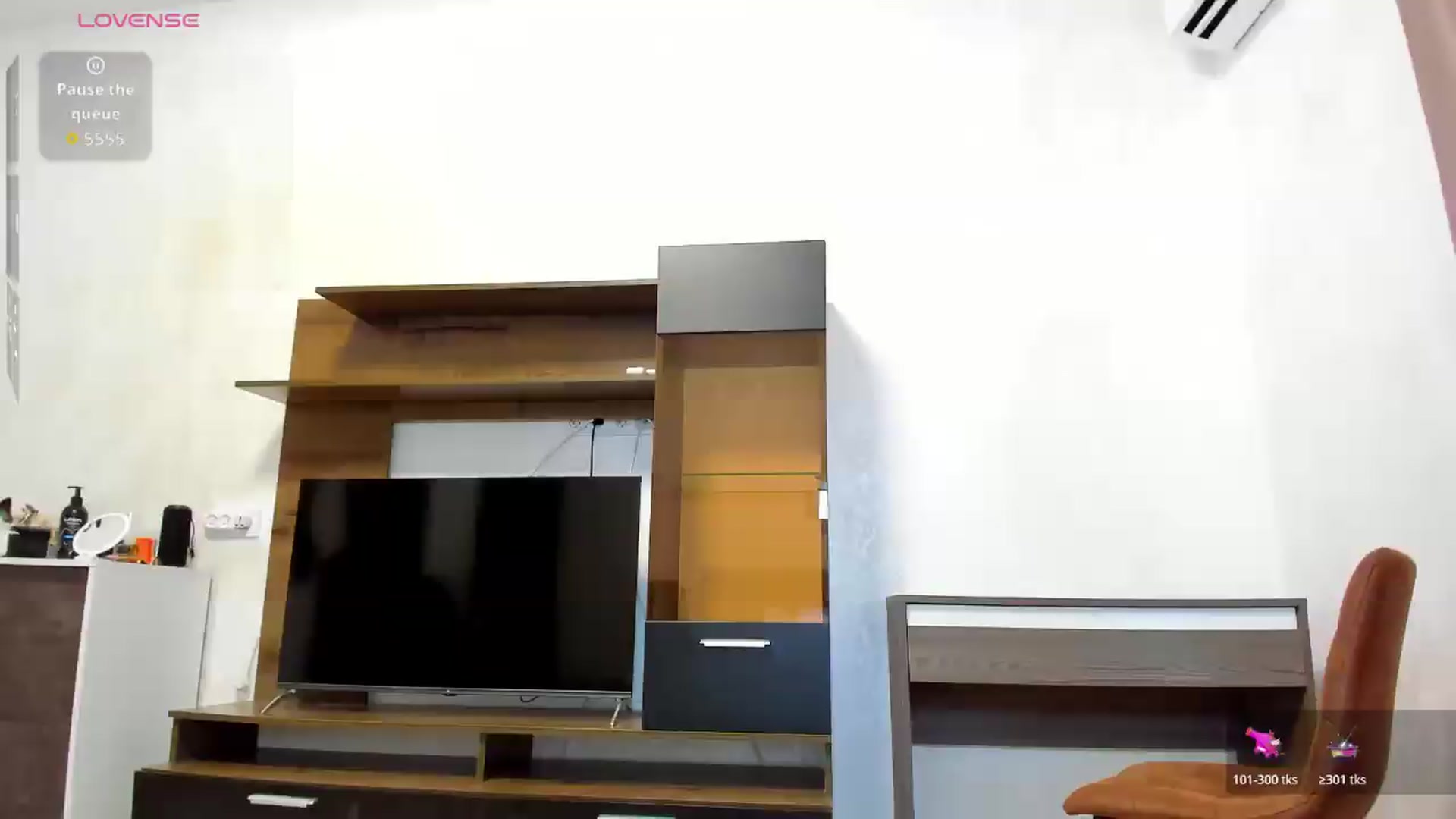 Gallery image thumbnail from BELLA_ROSEMAR's myfreecams stream on, 07/10/2026, 14:57 image 18 of 20