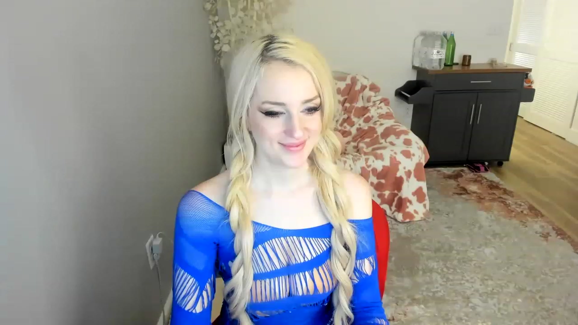 Gallery image thumbnail from BIG_COCKcuck's myfreecams stream on, 12/27/2022, 07:53 image 12 of 20