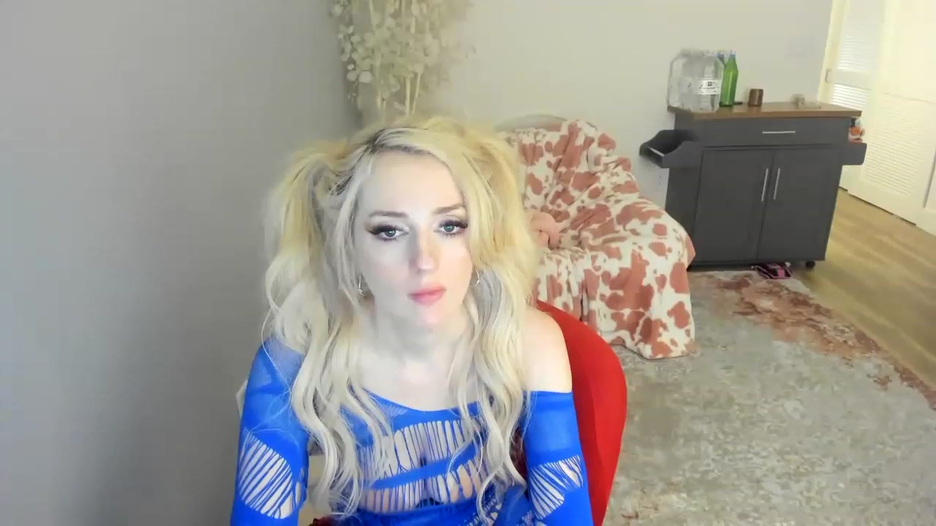Gallery image thumbnail from BIG_COCKcuck's myfreecams stream on, 12/27/2022, 12:22 image 13 of 20