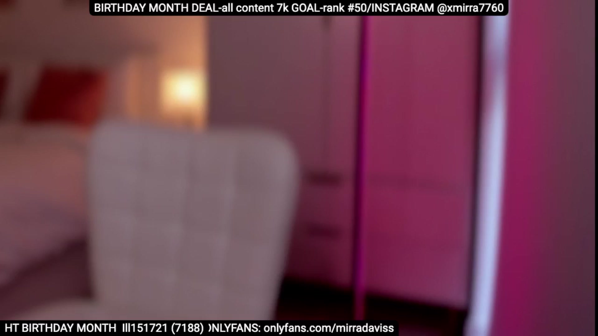Gallery image thumbnail from BIRHDAYGIRL's myfreecams stream on, 09/25/2024, 13:22 image 14 of 20