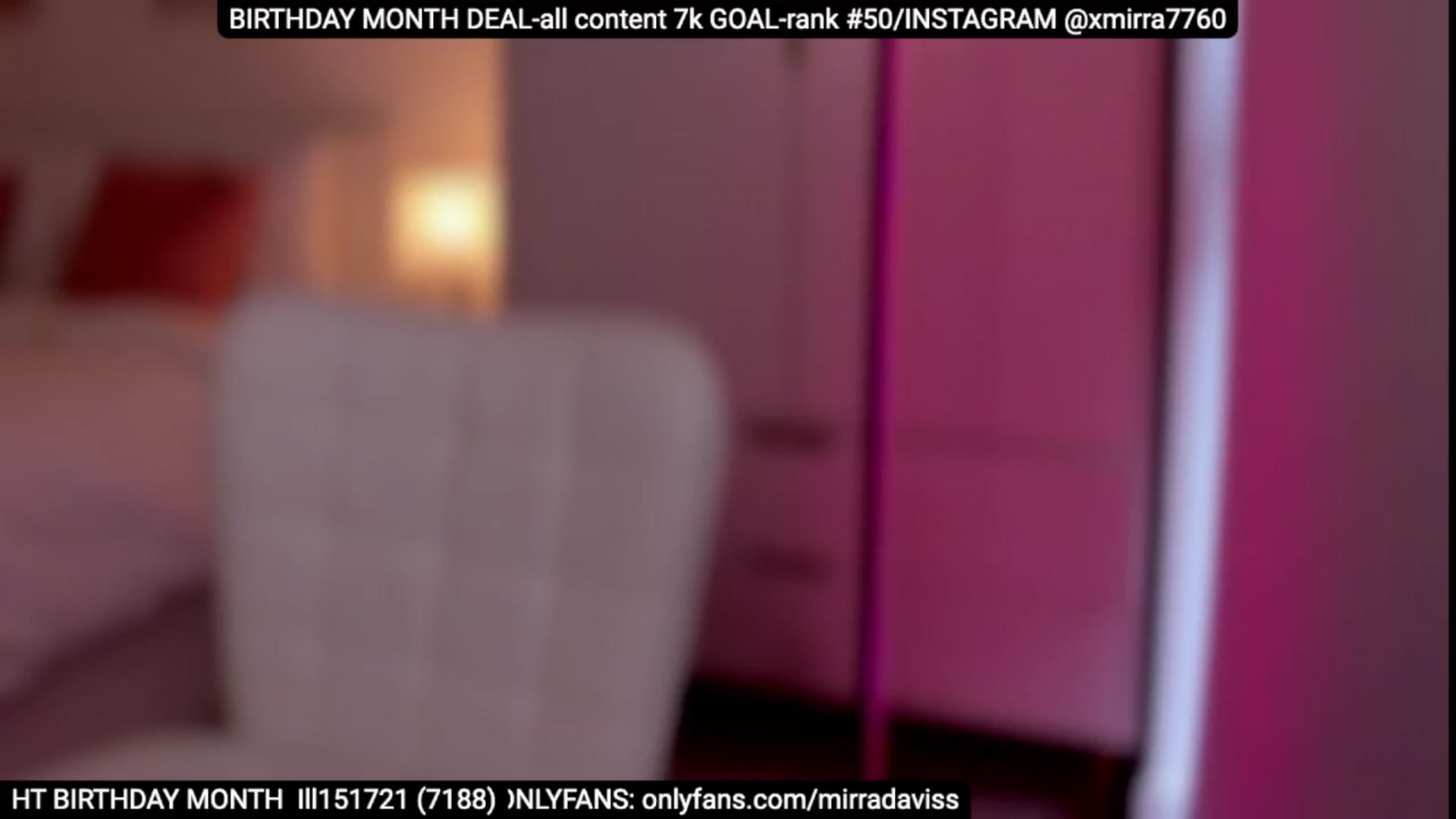 Gallery image thumbnail from BIRHDAYGIRL's myfreecams stream on, 09/25/2024, 13:22 image 15 of 20