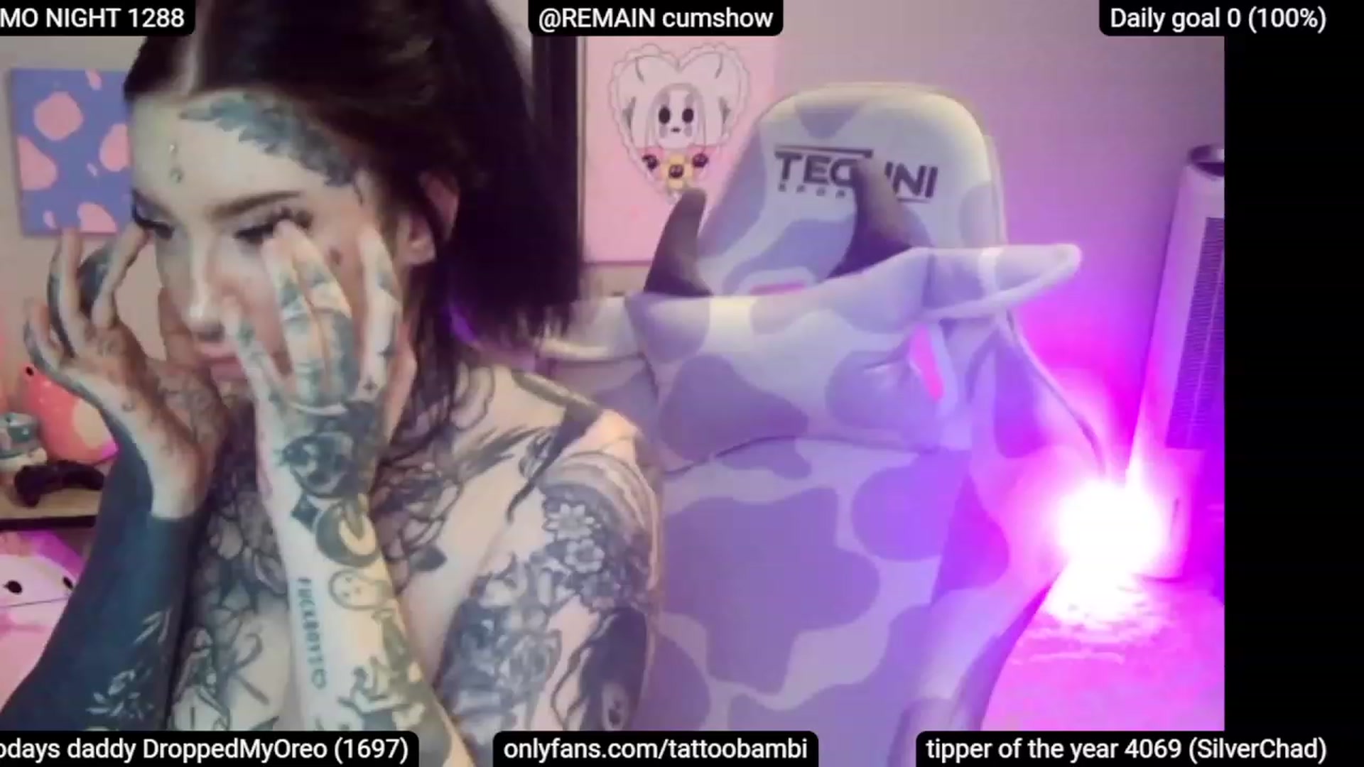 Gallery image thumbnail from BIRTHDAYBAMBI's myfreecams stream on, 06/19/2023, 04:49 image 2 of 20
