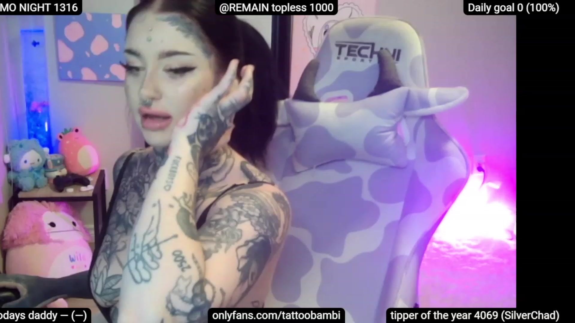 Gallery image thumbnail from BIRTHDAYBAMBI's myfreecams stream on, 06/20/2023, 24:04 image 9 of 20