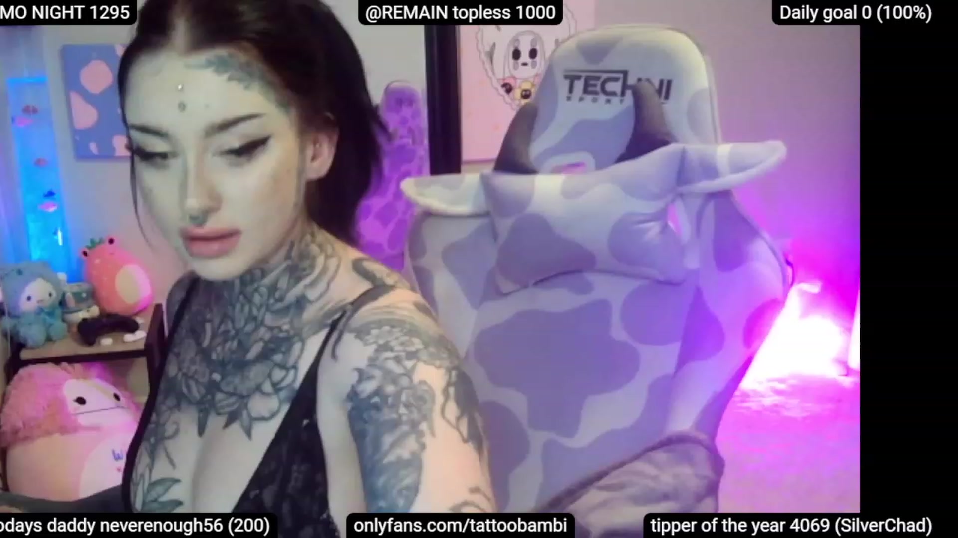 Gallery image thumbnail from BIRTHDAYBAMBI's myfreecams stream on, 06/20/2023, 24:16 image 5 of 20