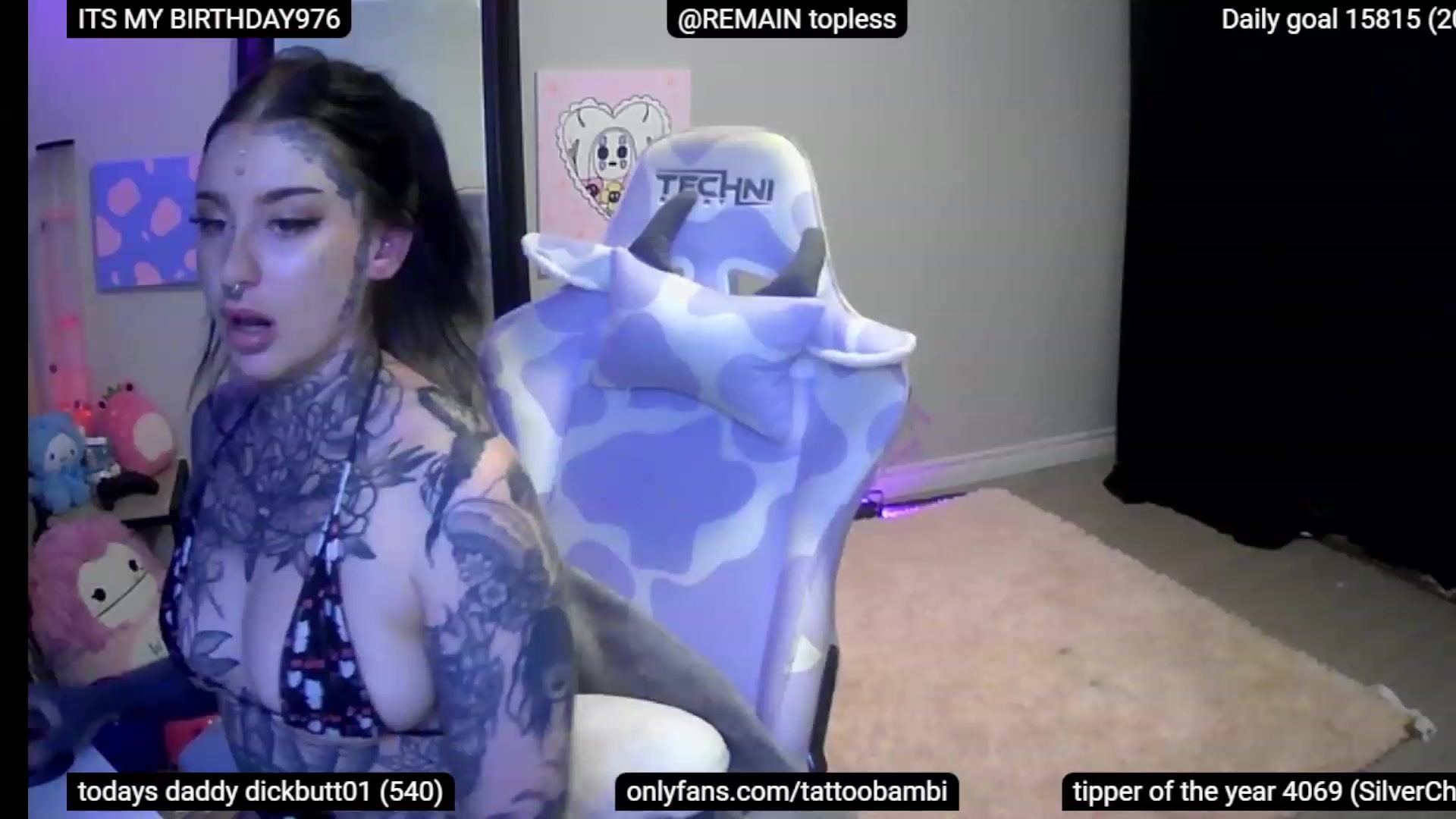 Gallery image thumbnail from BIRTHDAYBAMBI's myfreecams stream on, 06/25/2023, 04:20 image 13 of 20