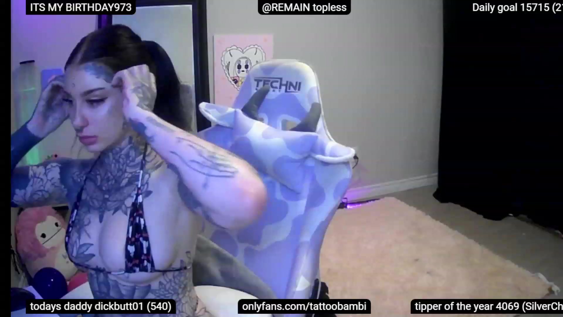 Gallery image thumbnail from BIRTHDAYBAMBI's myfreecams stream on, 06/25/2023, 04:20 image 17 of 20