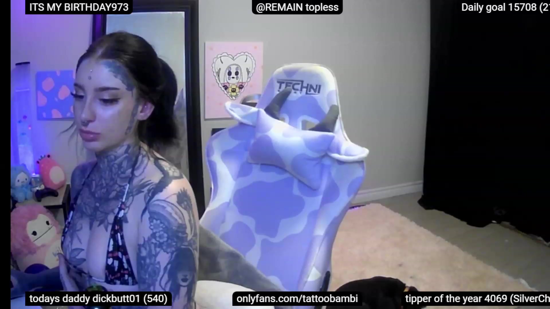 Gallery image thumbnail from BIRTHDAYBAMBI's myfreecams stream on, 06/25/2023, 04:20 image 20 of 20