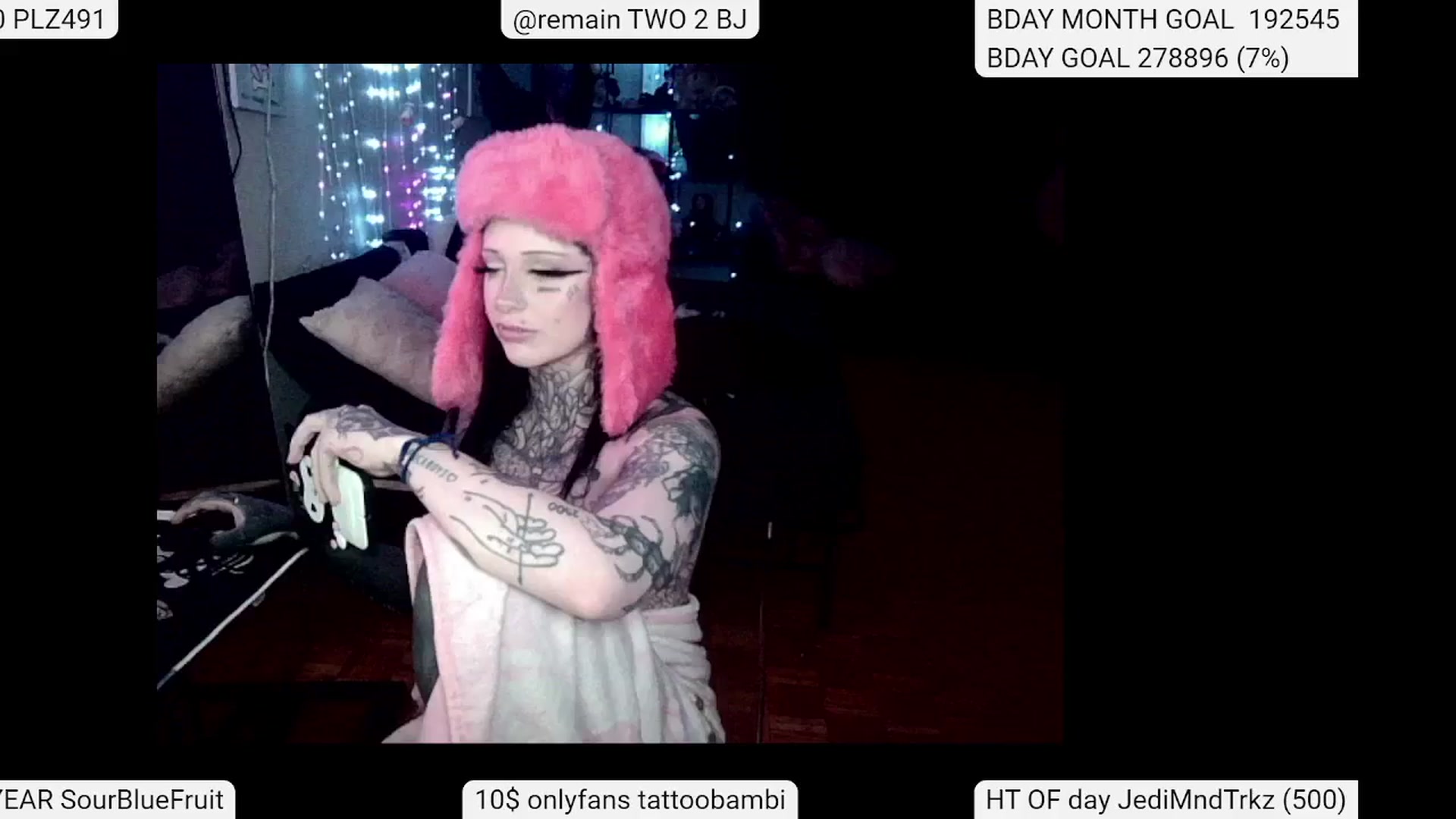 Gallery image thumbnail from BIRTHDAYBAMBI's myfreecams stream on, 06/01/2024, 03:35 image 15 of 20