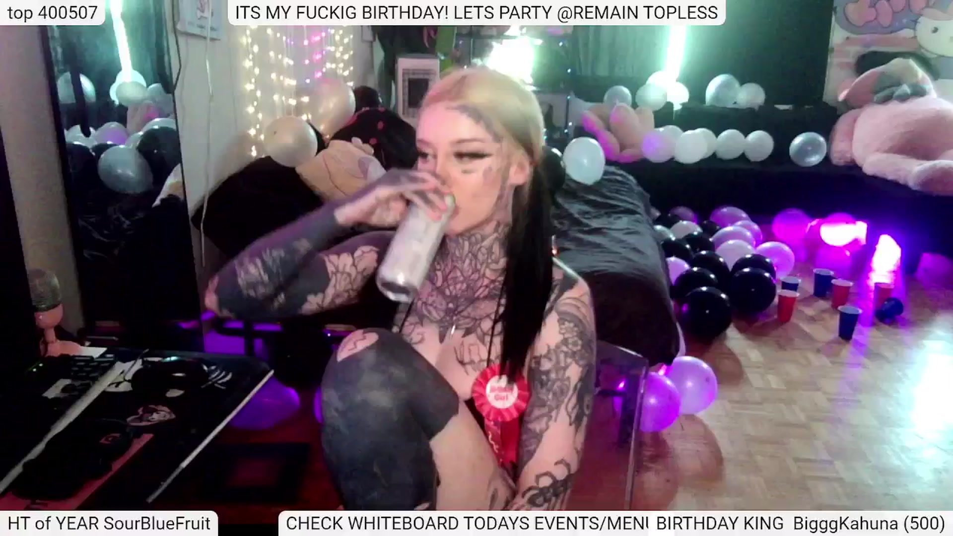 Gallery image thumbnail from BIRTHDAYBAMBI's myfreecams stream on, 06/21/2024, 22:24 image 10 of 20