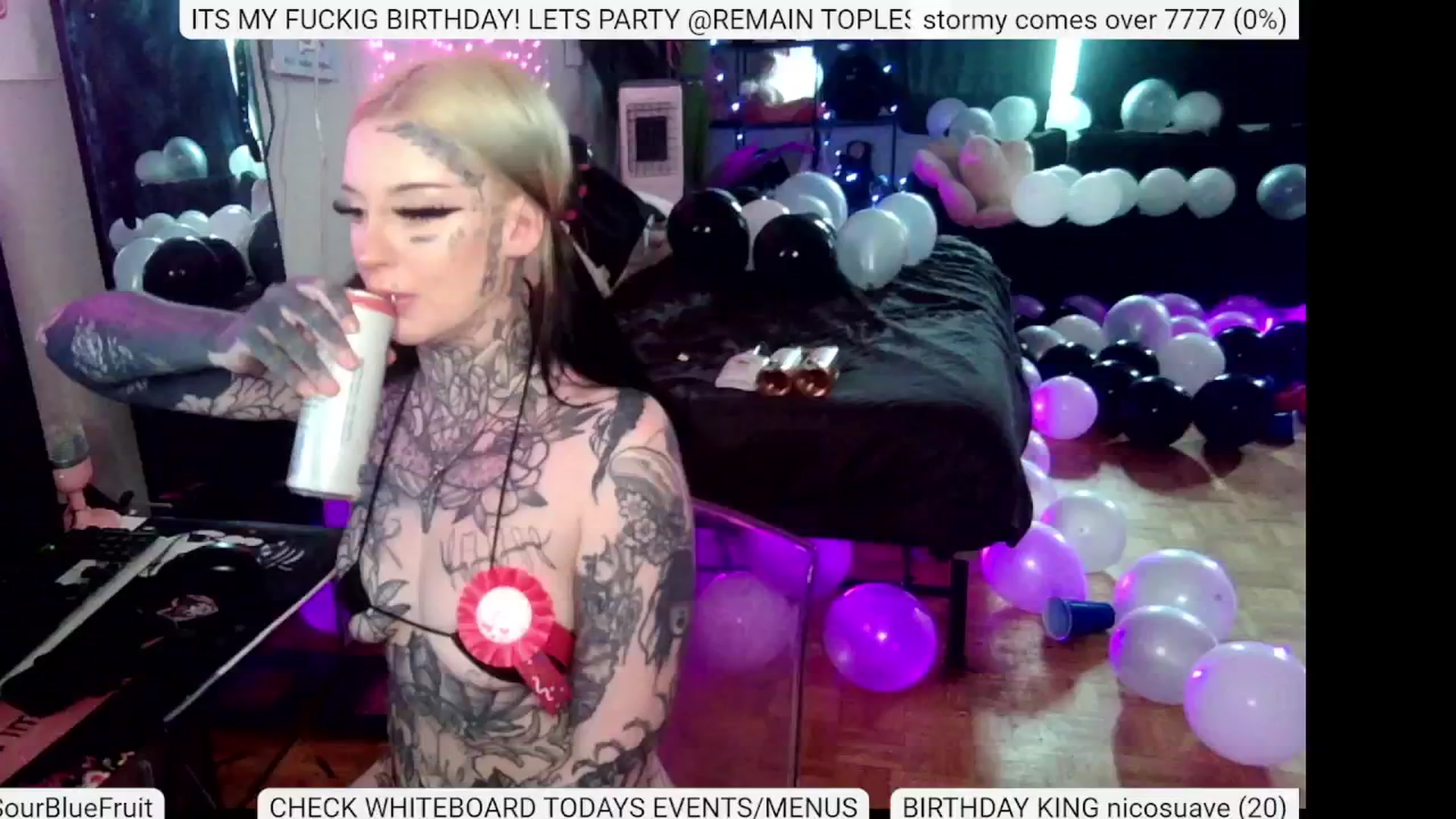 Gallery image thumbnail from BIRTHDAYBAMBI's myfreecams stream on, 06/21/2024, 22:24 image 3 of 20