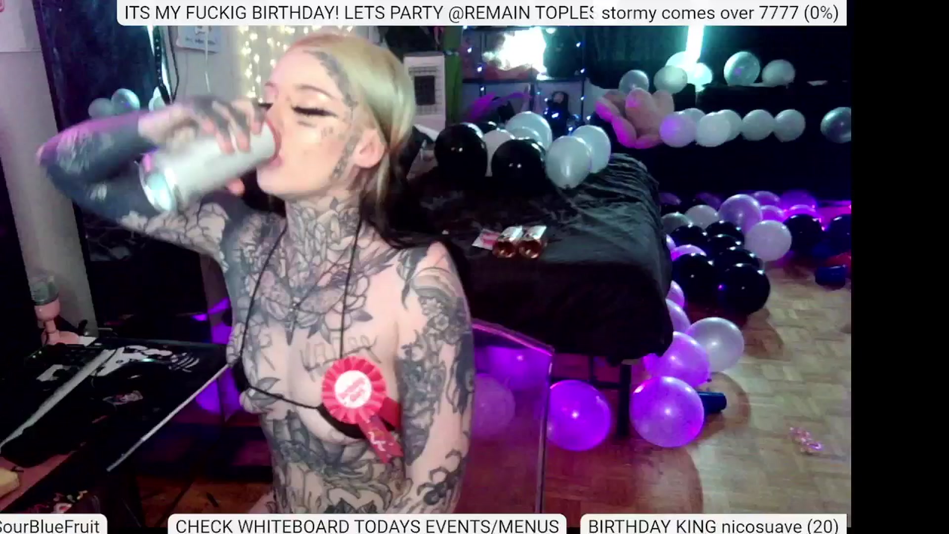 Gallery image thumbnail from BIRTHDAYBAMBI's myfreecams stream on, 06/21/2024, 22:24 image 4 of 20