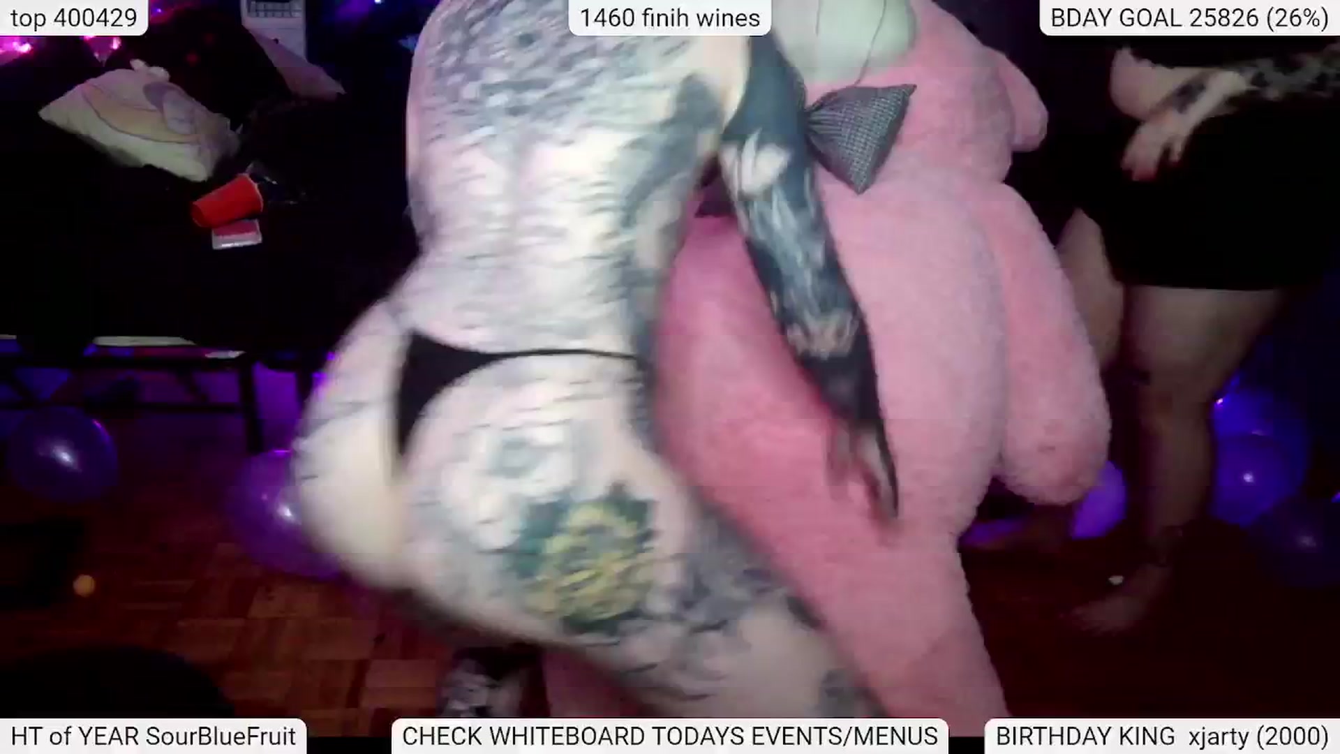 Gallery image thumbnail from BIRTHDAYBAMBI's myfreecams stream on, 06/22/2024, 02:20 image 16 of 20