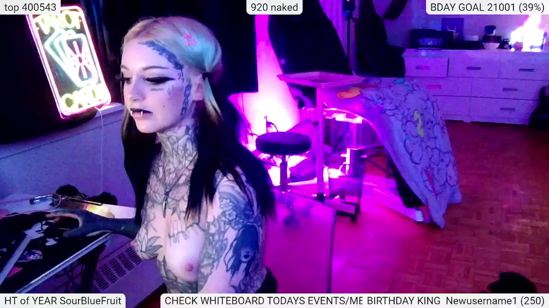 Gallery image thumbnail from BIRTHDAYBAMBI's myfreecams stream on, 06/28/2024, 05:23 image 10 of 20