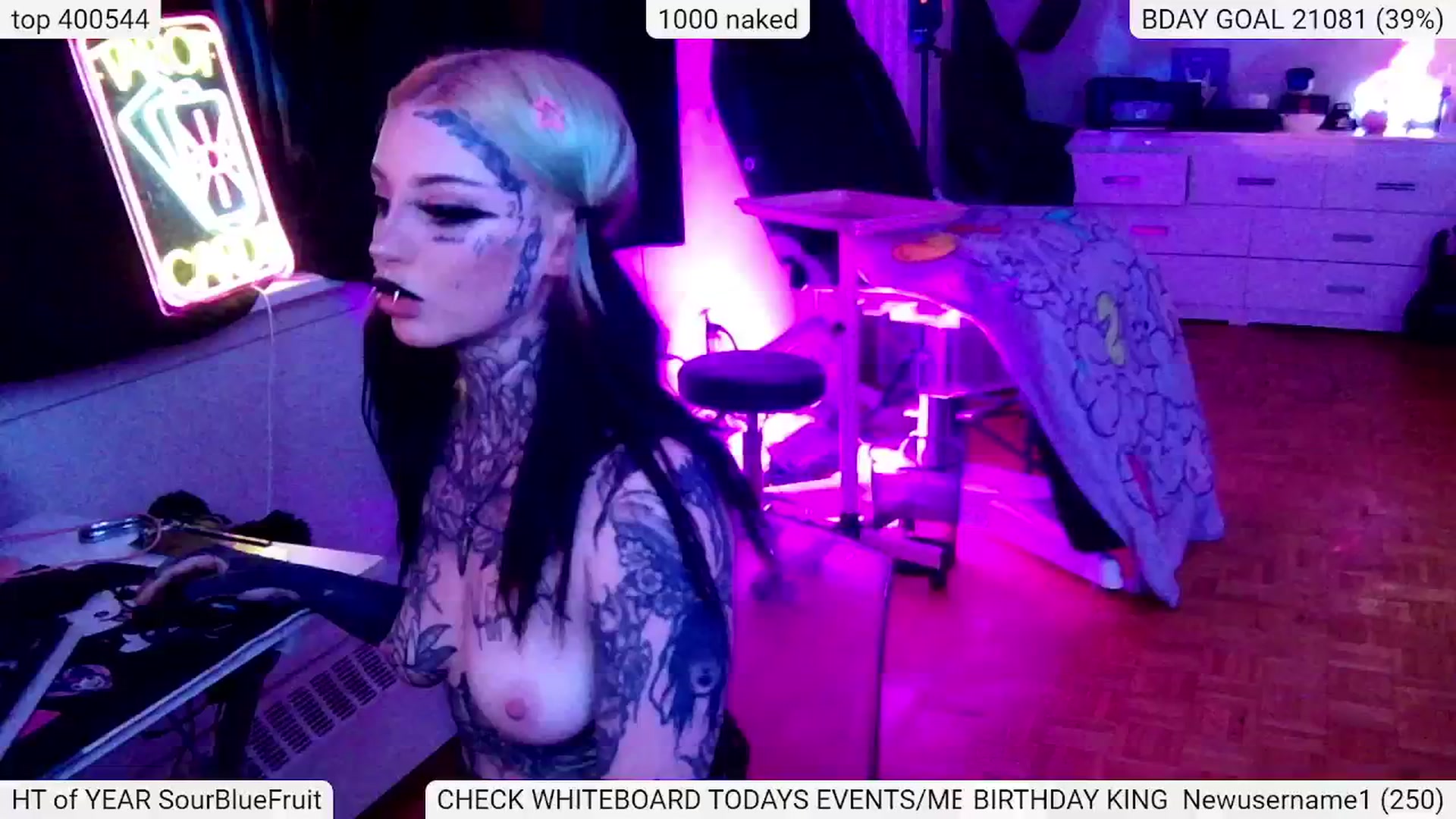 Gallery image thumbnail from BIRTHDAYBAMBI's myfreecams stream on, 06/28/2024, 05:23 image 9 of 20