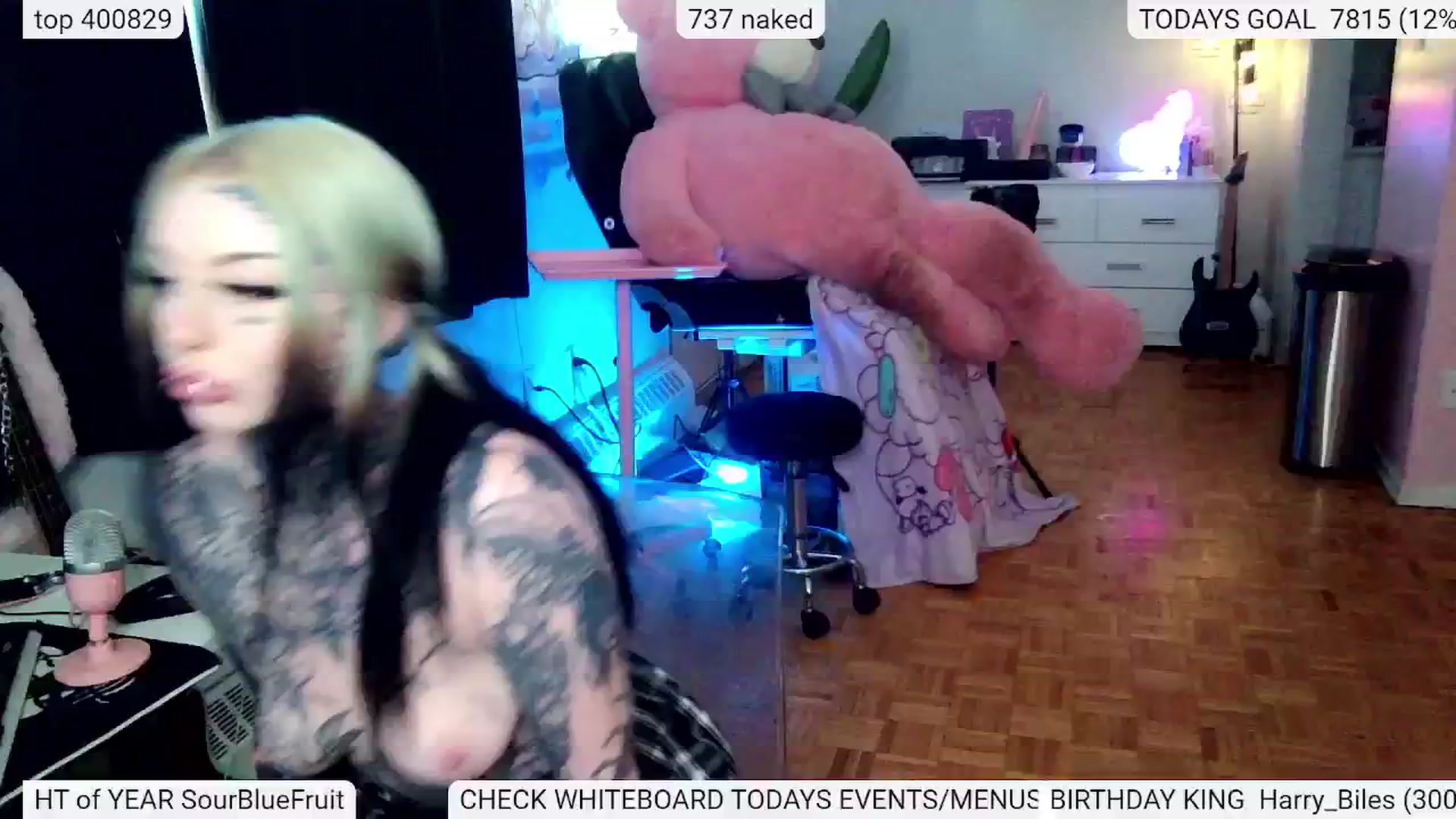 Gallery image thumbnail from BIRTHDAYBAMBI's myfreecams stream on, 07/01/2024, 23:13 image 12 of 20