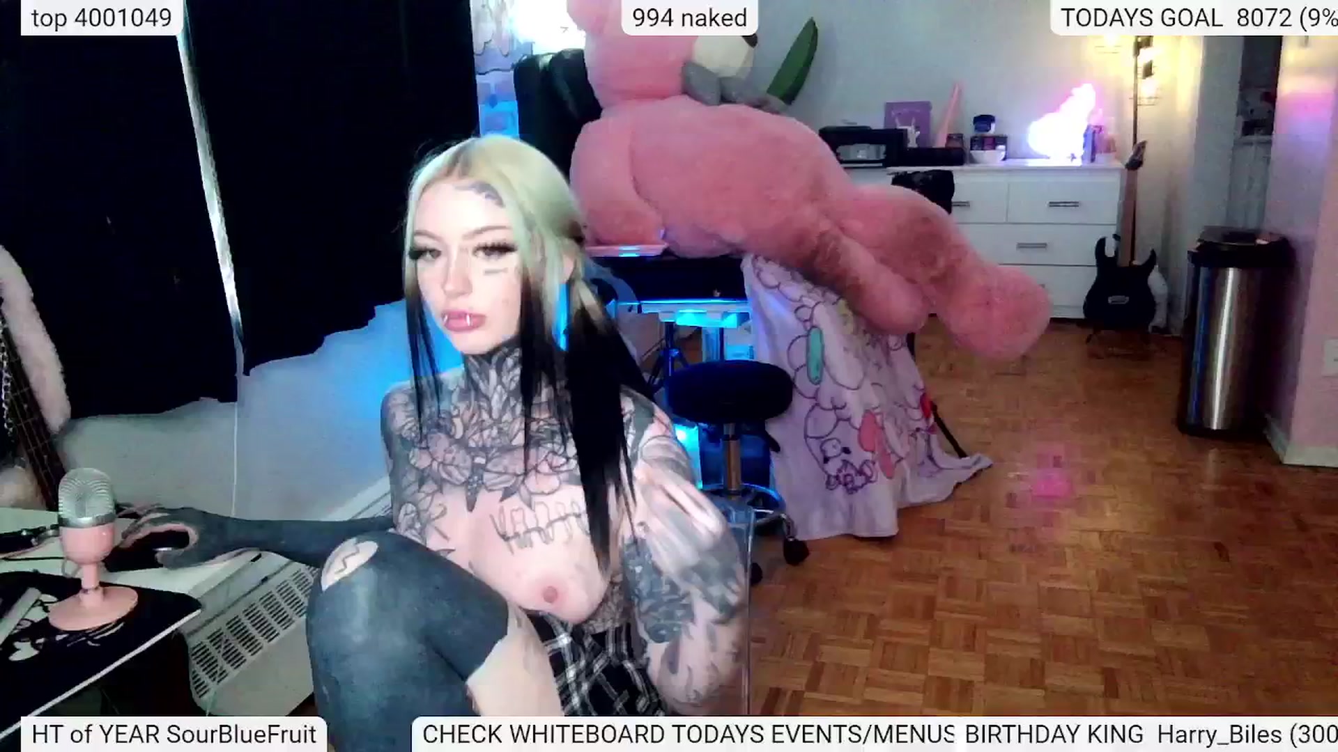Gallery image thumbnail from BIRTHDAYBAMBI's myfreecams stream on, 07/01/2024, 23:13 image 2 of 20
