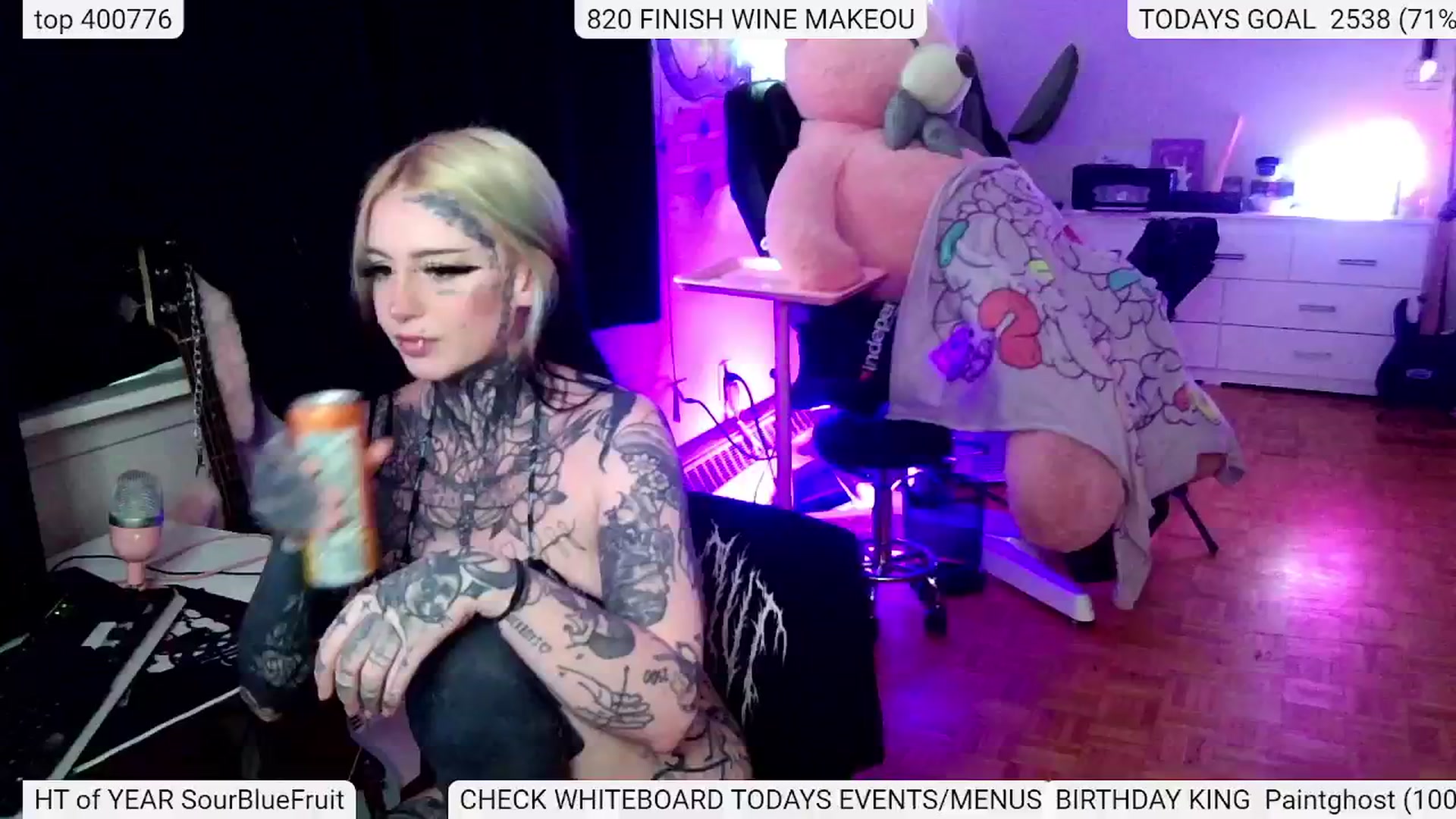 Gallery image thumbnail from BIRTHDAYBAMBI's myfreecams stream on, 07/04/2024, 01:58 image 1 of 20