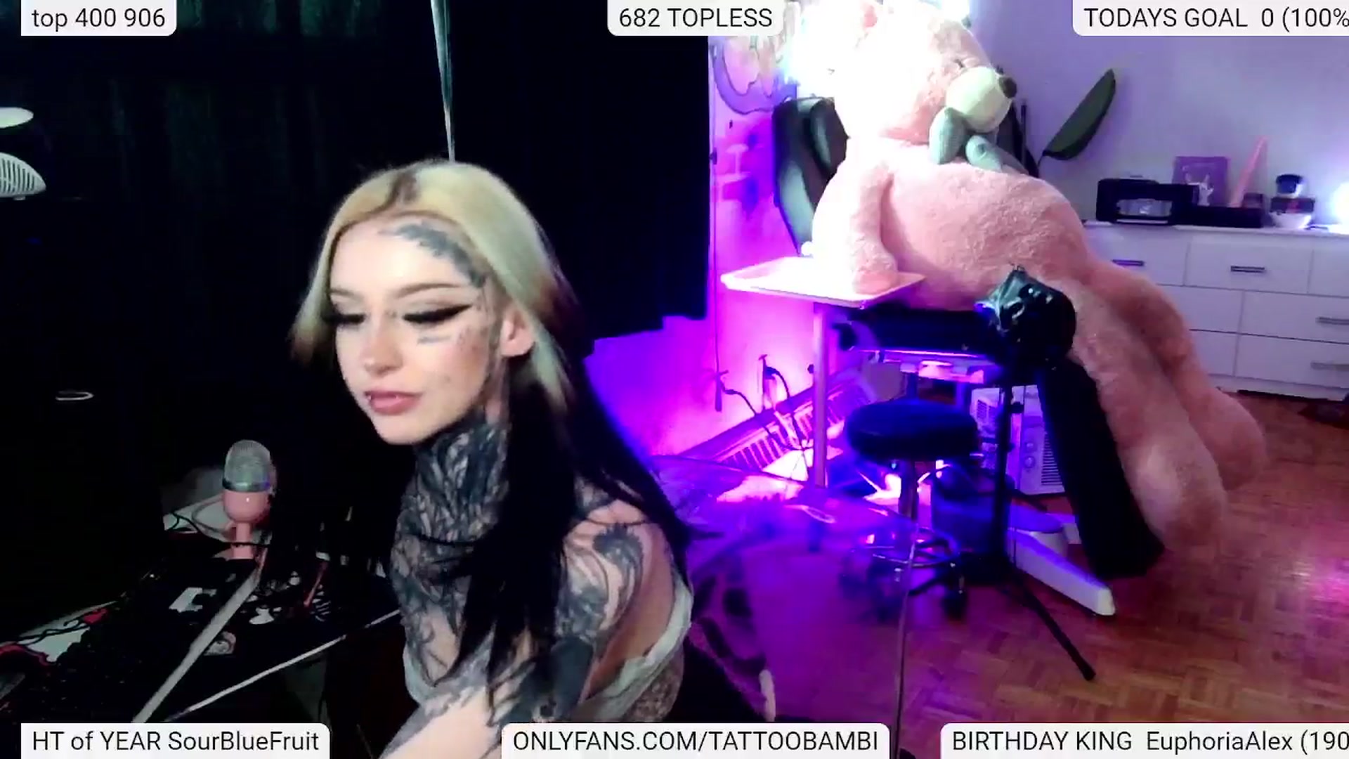 Gallery image thumbnail from BIRTHDAYBAMBI's myfreecams stream on, 07/06/2024, 22:11 image 11 of 20