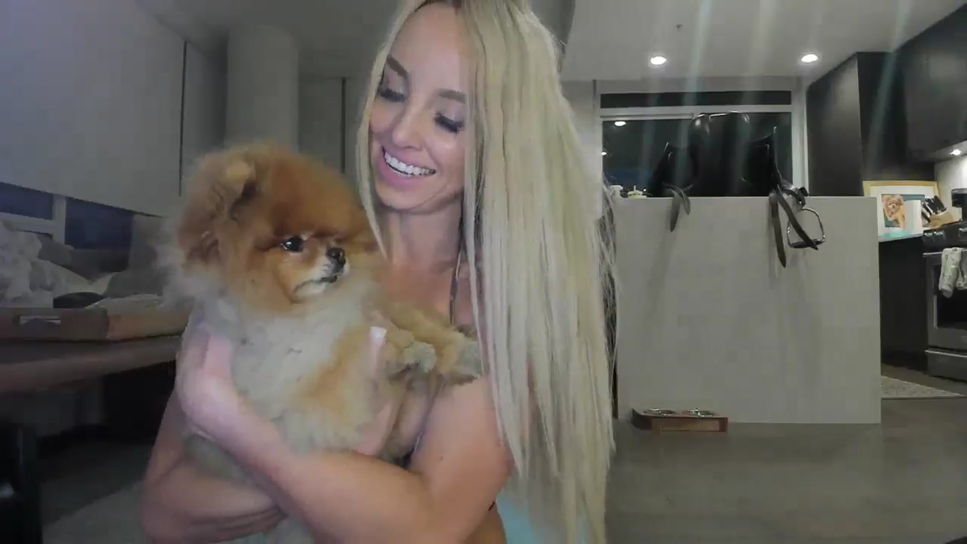 Gallery image thumbnail from BIRTHDAYBOOTS's myfreecams stream on, 04/25/2025, 03:46 image 19 of 20