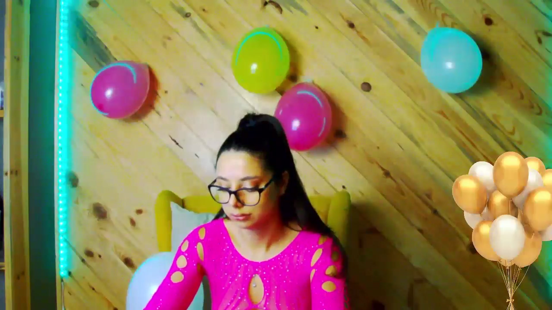 Gallery image thumbnail from BIRTHDAYMia's myfreecams stream on, 09/13/2024, 20:35 image 7 of 20