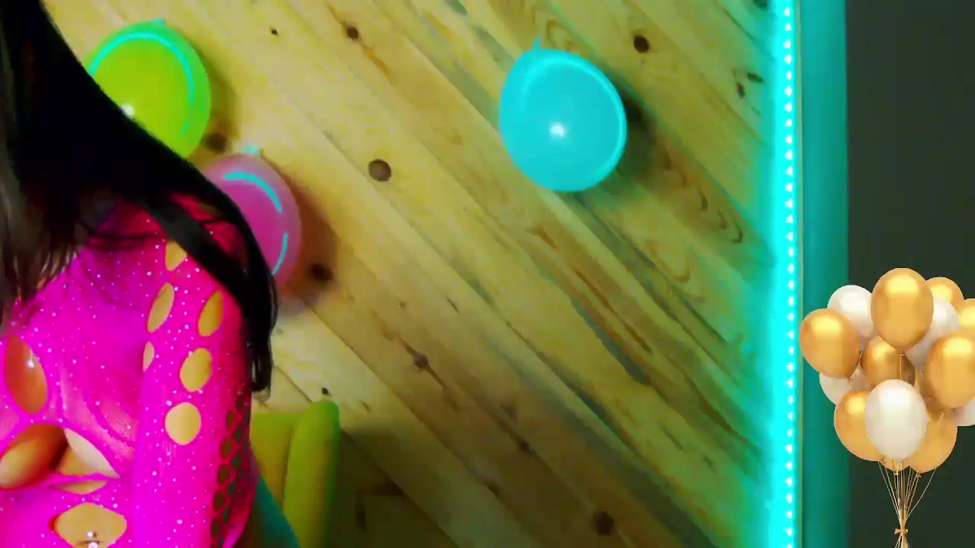 Gallery image thumbnail from BIRTHDAYMia's myfreecams stream on, 09/13/2024, 20:35 image 8 of 20