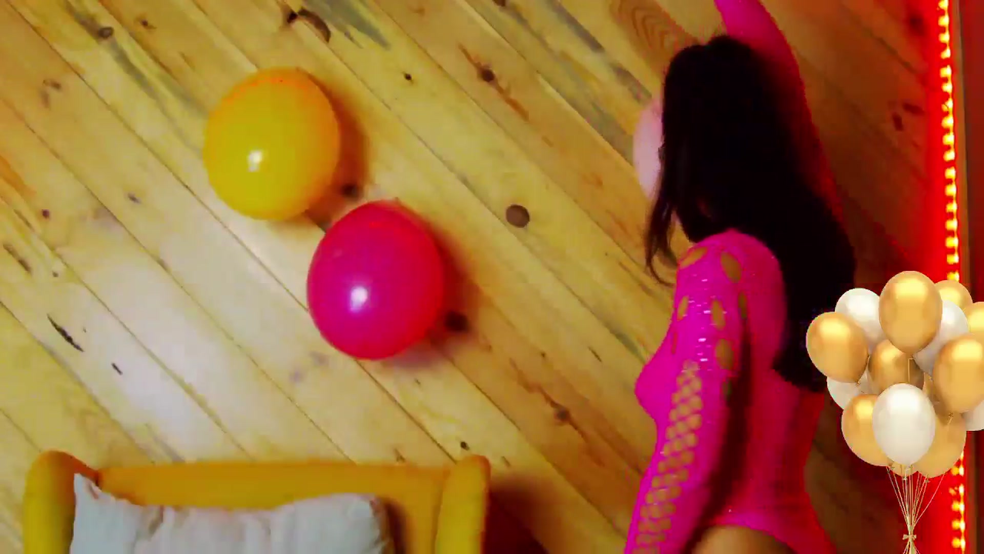Gallery image thumbnail from BIRTHDAYMia's myfreecams stream on, 09/13/2024, 20:35 image 2 of 20