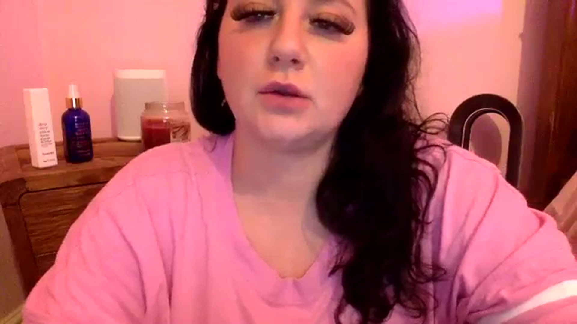 Gallery image thumbnail from BIRTHDAYPANDA's myfreecams stream on, 11/19/2023, 17:15 image 15 of 20