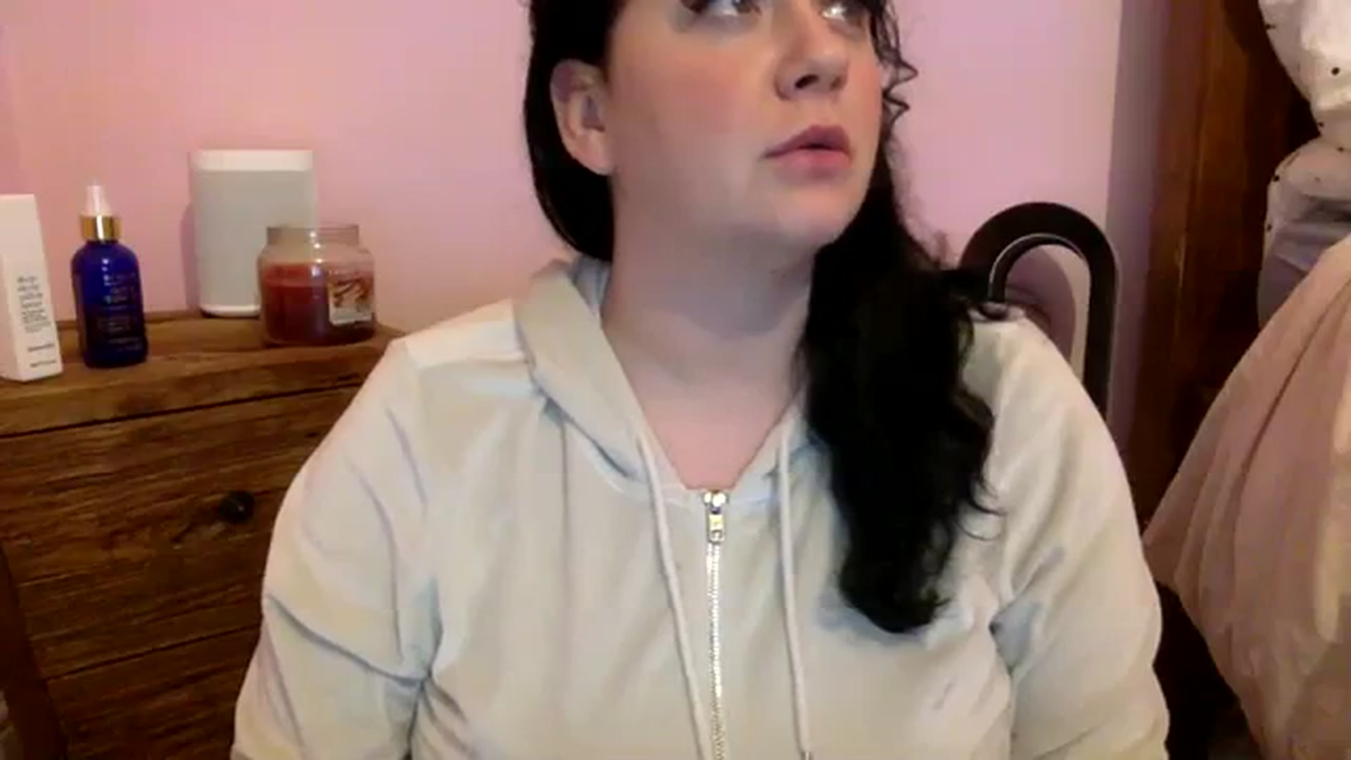 Gallery image thumbnail from BIRTHDAYPANDA's myfreecams stream on, 11/19/2023, 20:48 image 12 of 20